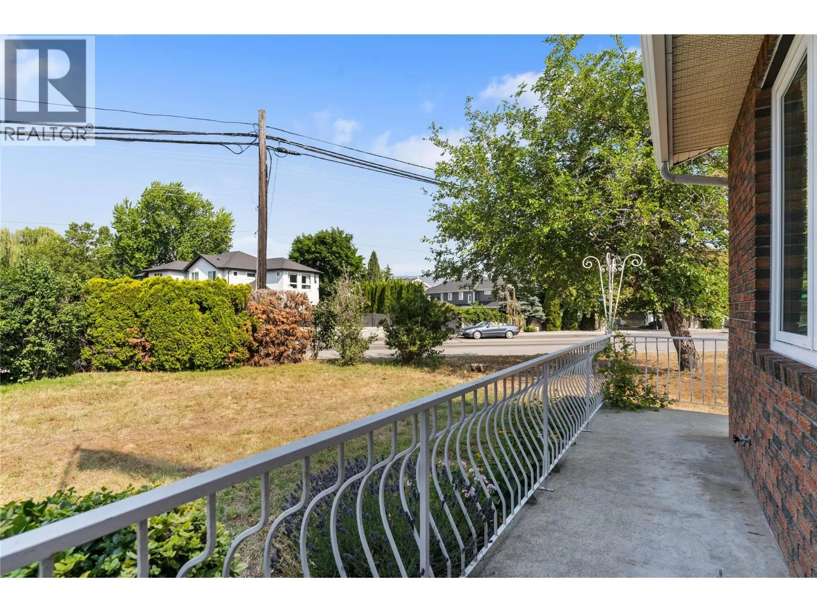 4201 Lakeshore Road