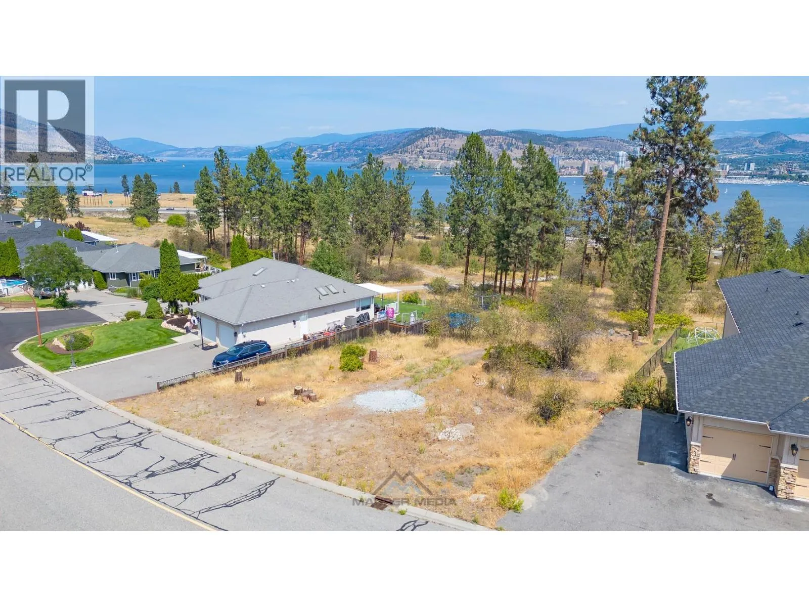 1909 Bayview Court