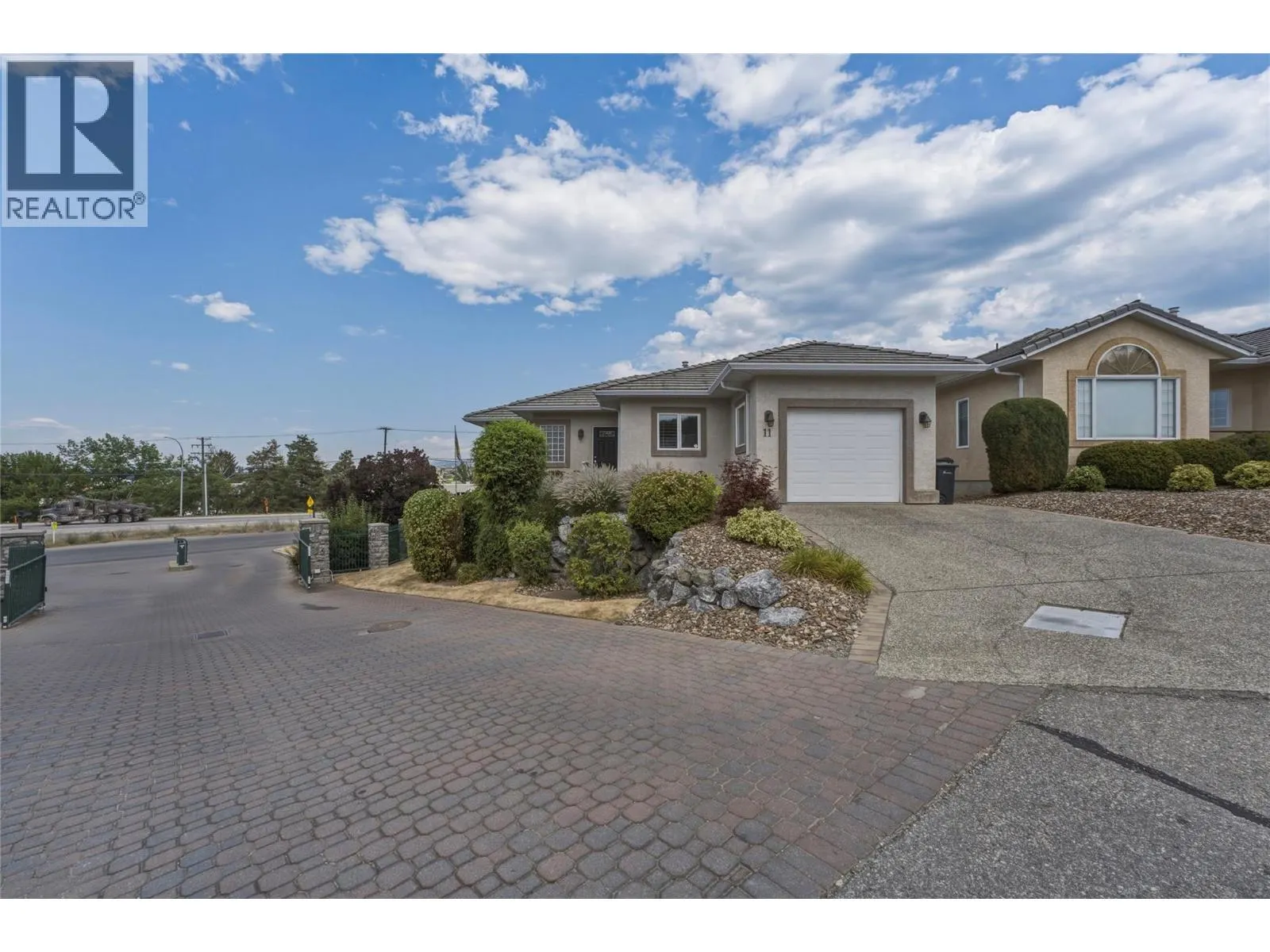 124 Sarsons Road Unit# 11