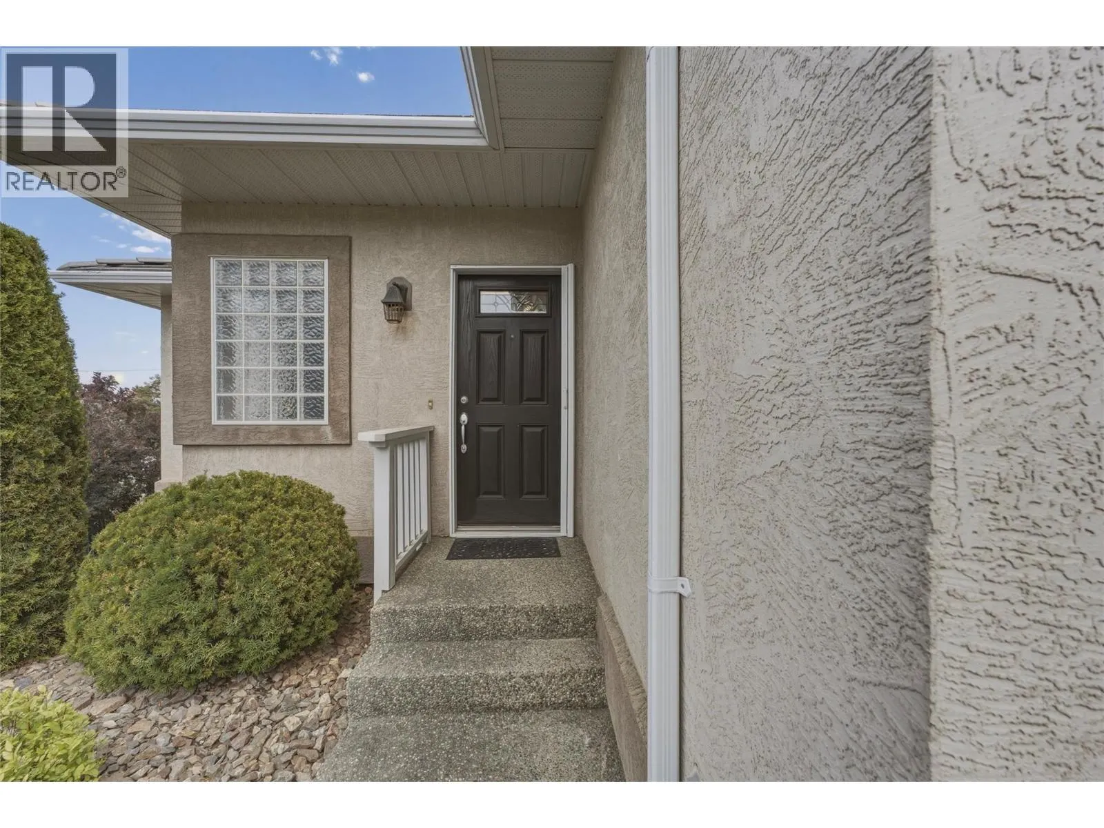 124 Sarsons Road Unit# 11