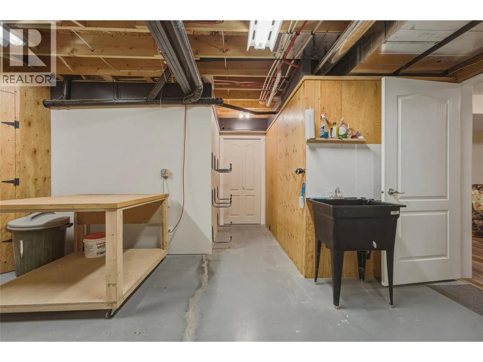 124 Sarsons Road Unit# 11