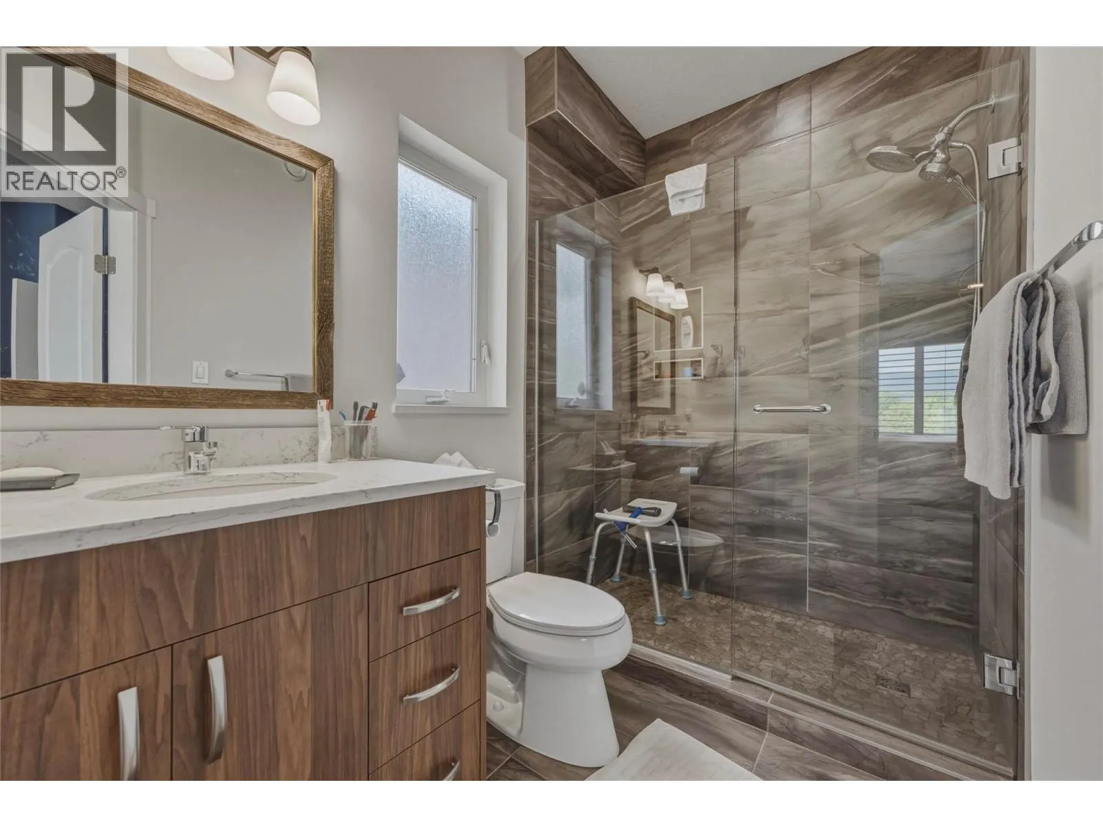 124 Sarsons Road Unit# 11