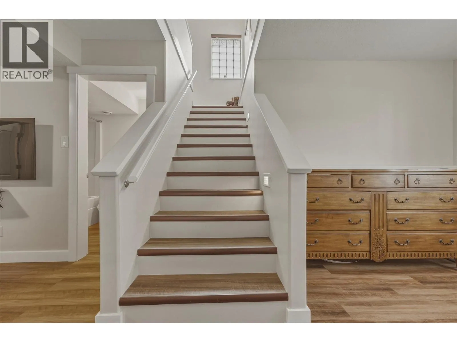 124 Sarsons Road Unit# 11