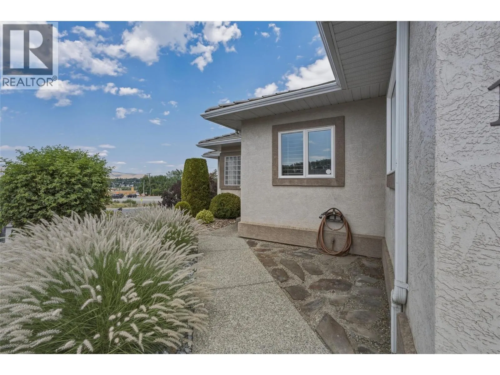 124 Sarsons Road Unit# 11