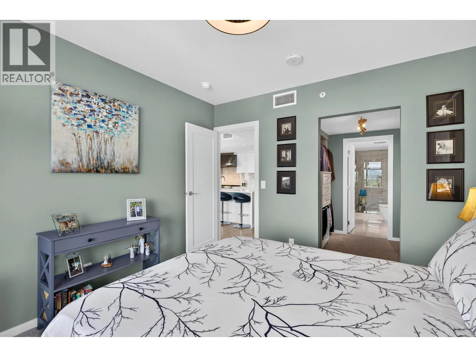 485 Groves Avenue Unit# 1102
