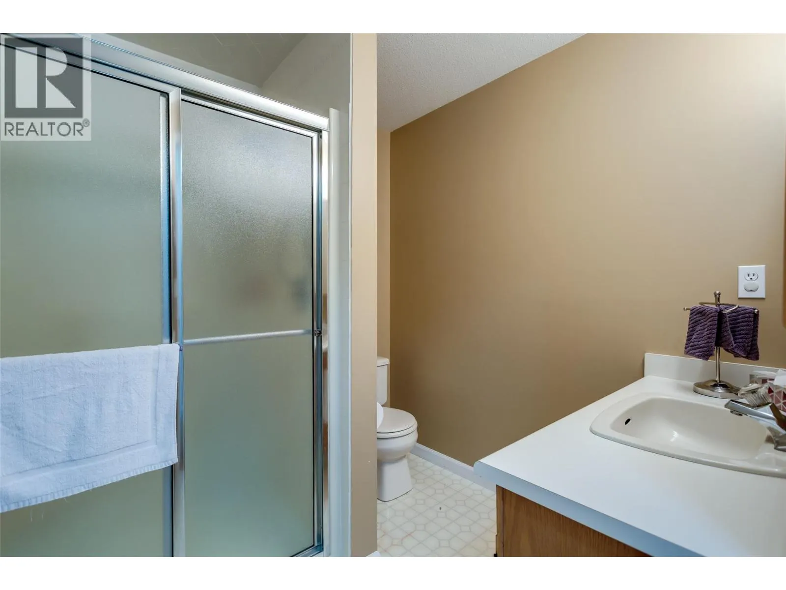 945 Lawrence Avenue Unit# 107