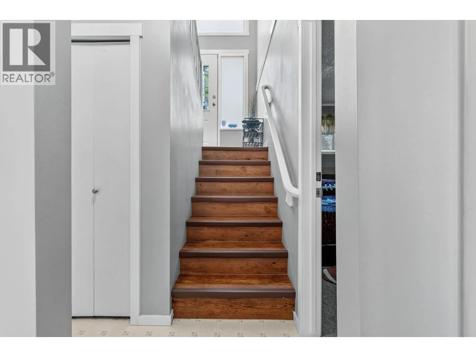 1863 Cathy Avenue