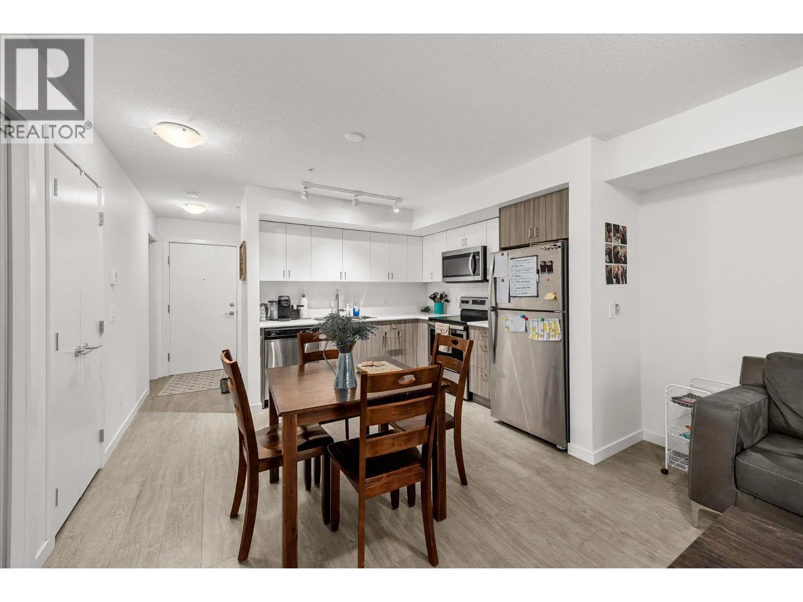 655 Academy Way Unit# 212