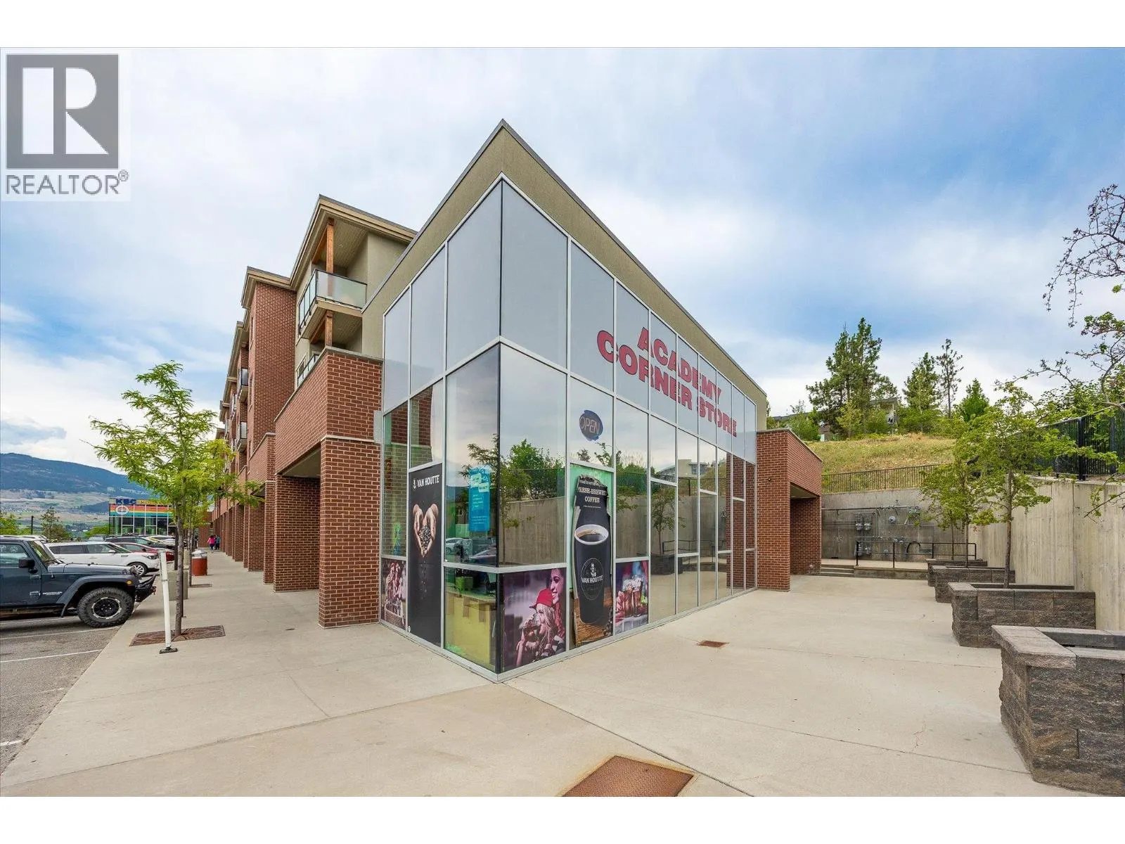 655 Academy Way Unit# 212