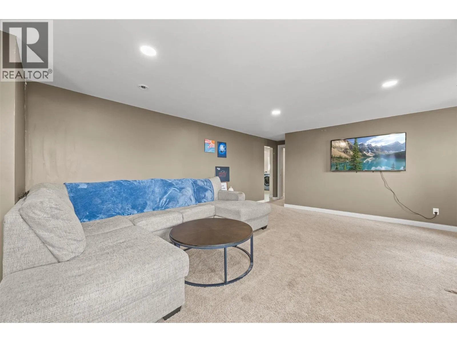 2185 Shannon Way