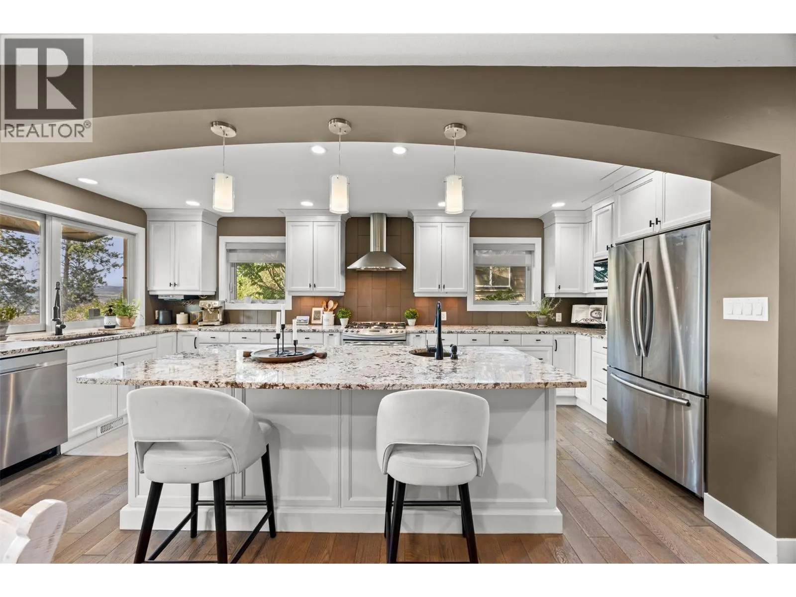 2185 Shannon Way