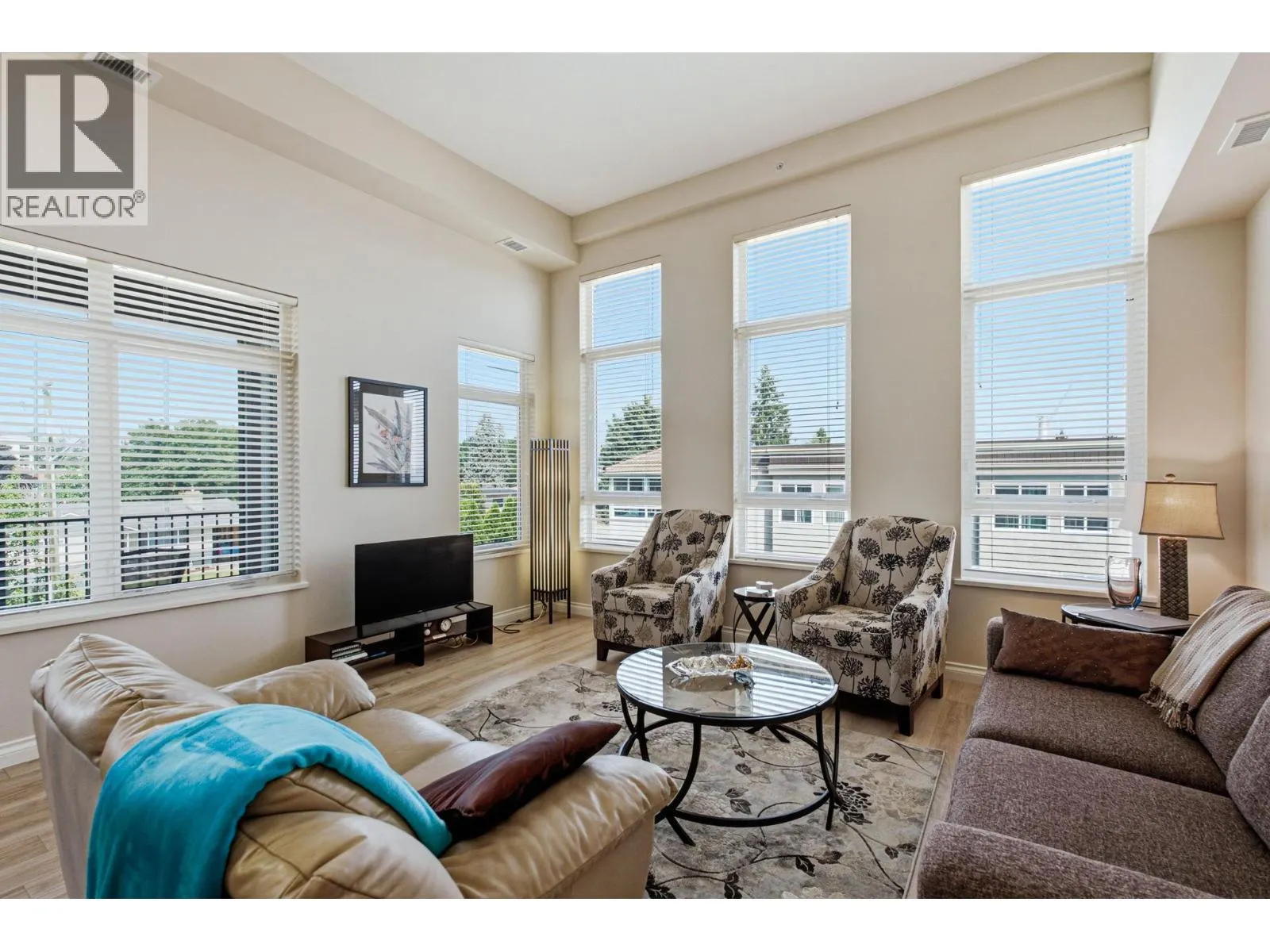 3833 Brown Road Unit# 1402