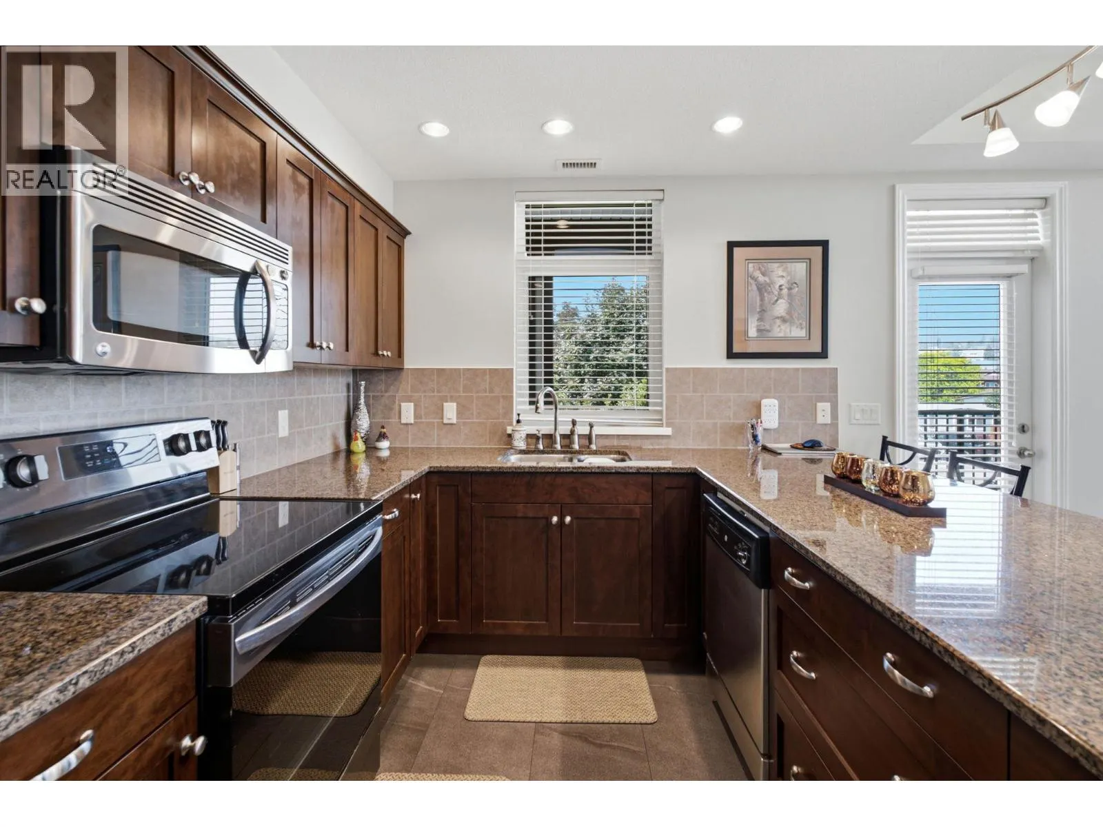 3833 Brown Road Unit# 1402