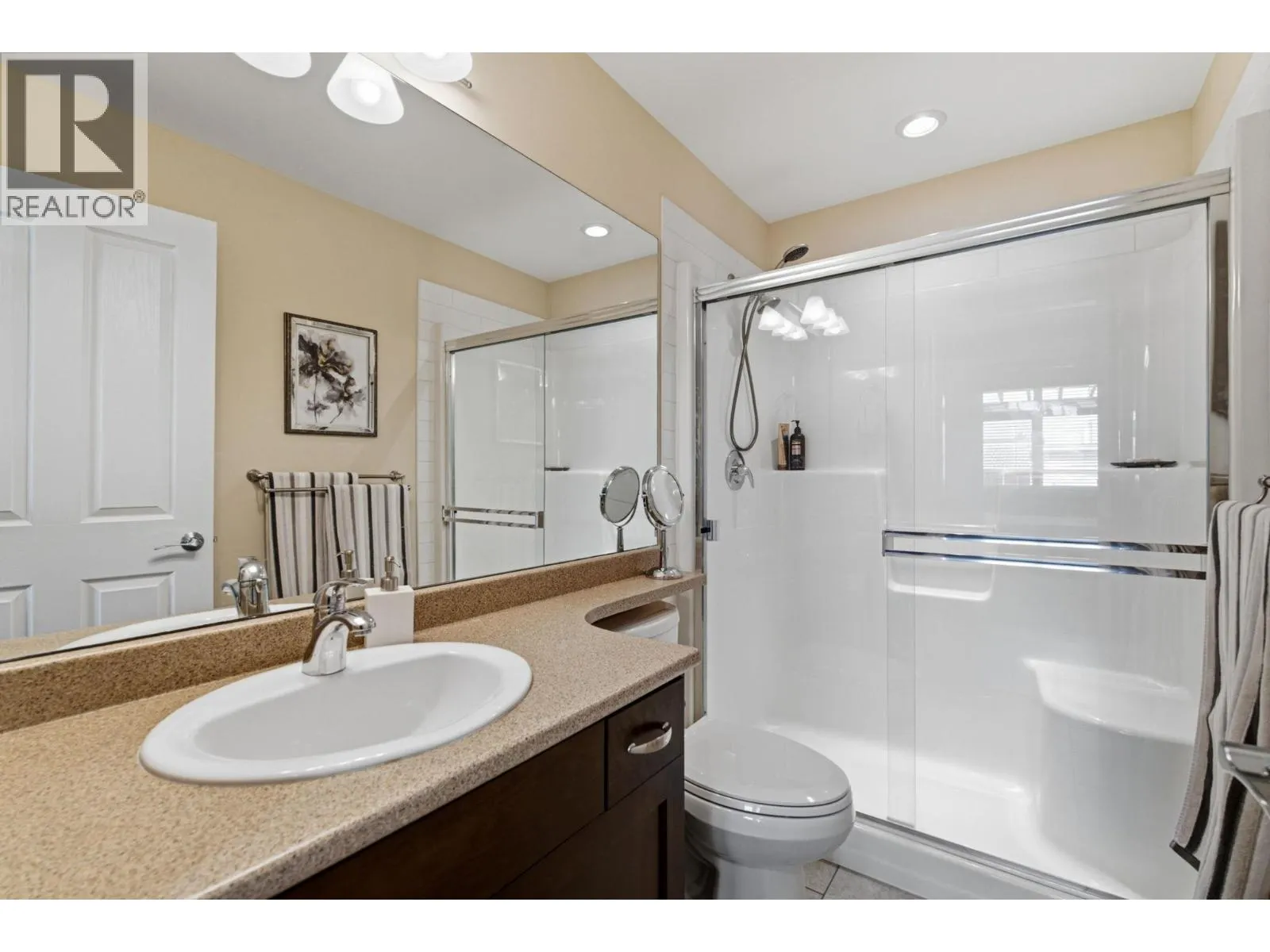 3833 Brown Road Unit# 1402