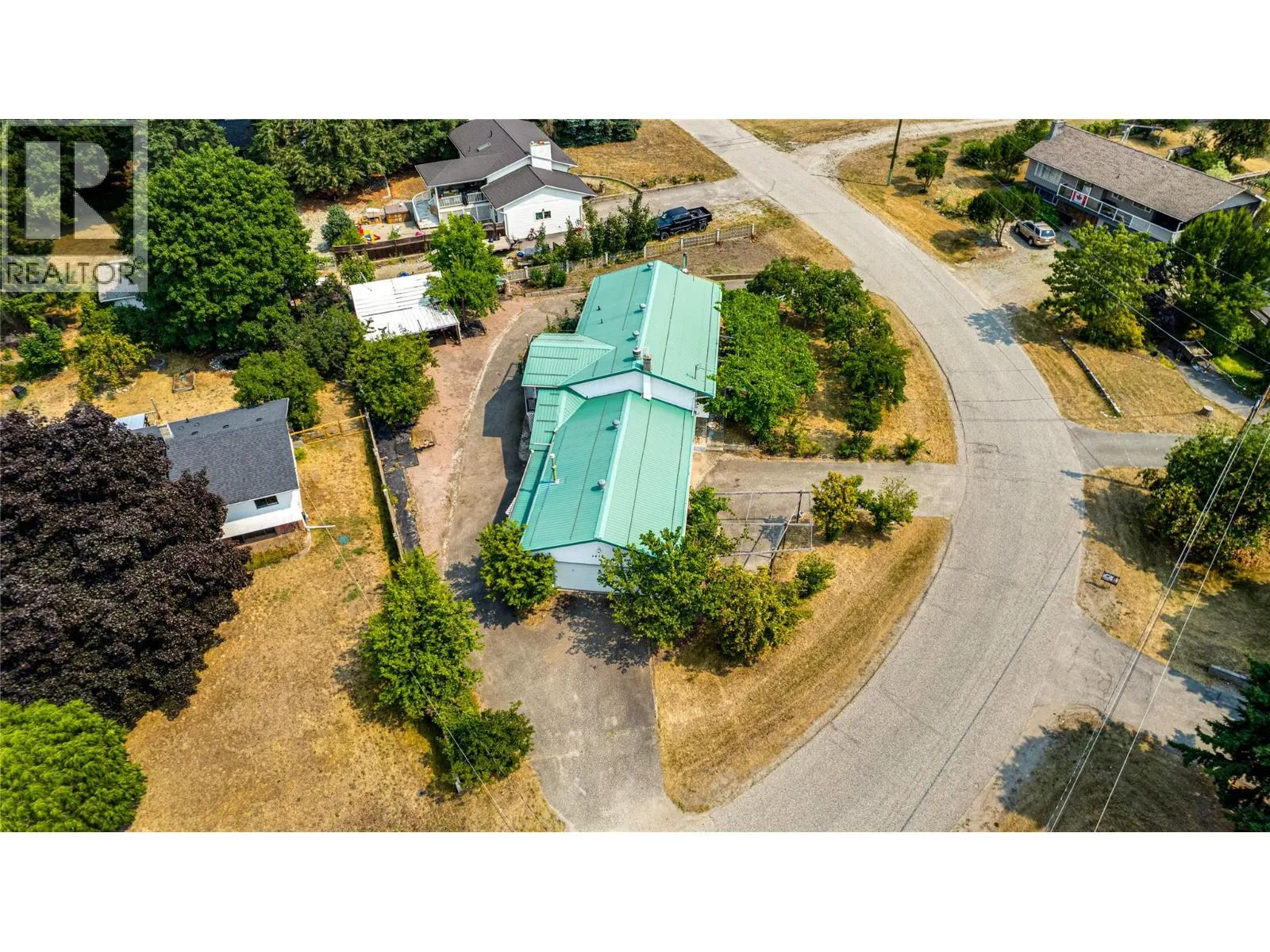 3472 Lockhart Crescent