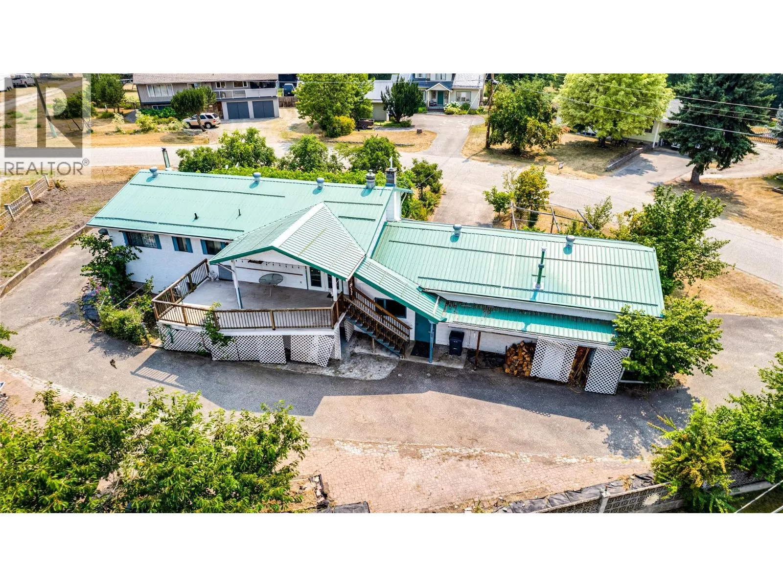 3472 Lockhart Crescent