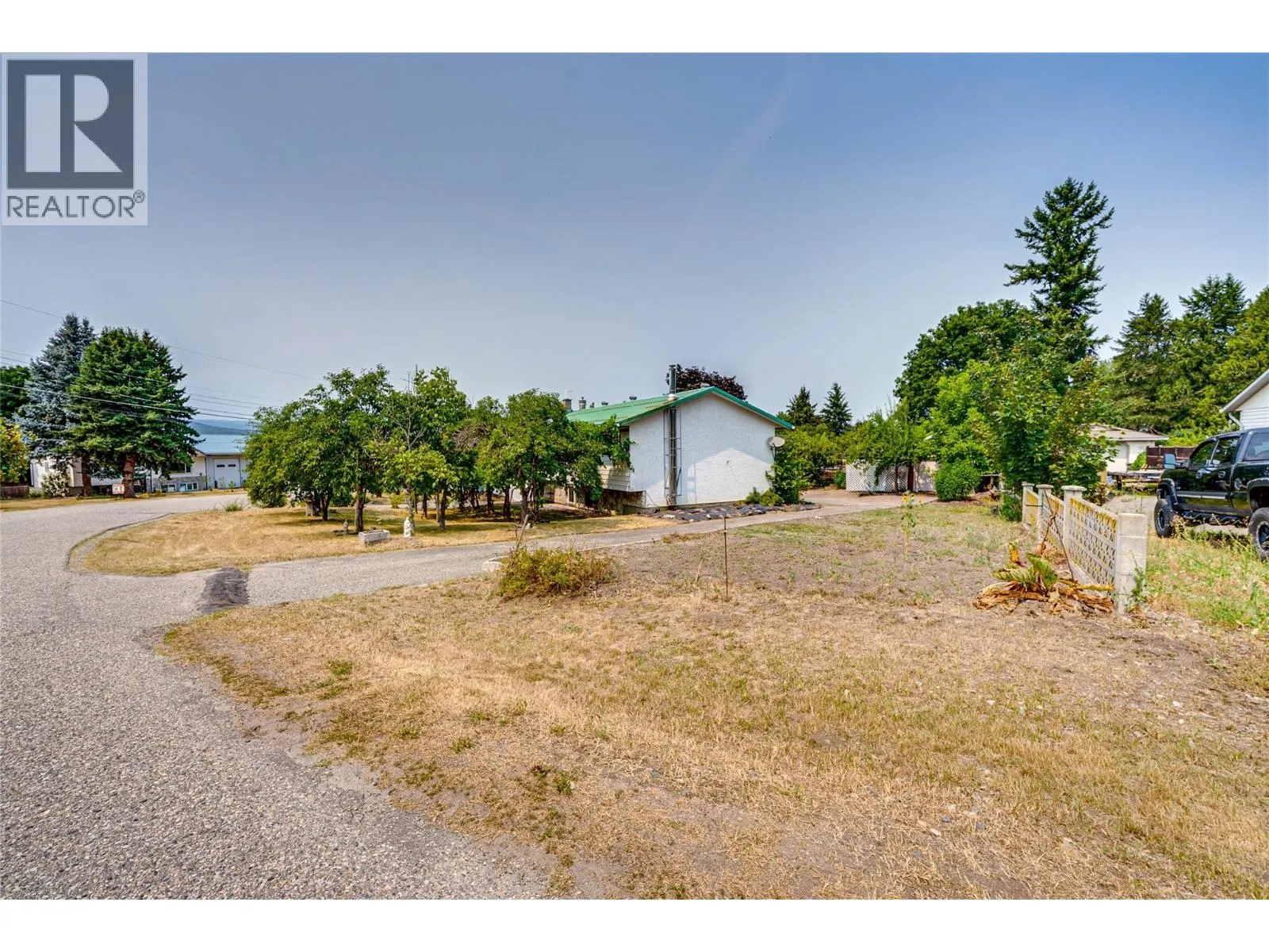 3472 Lockhart Crescent