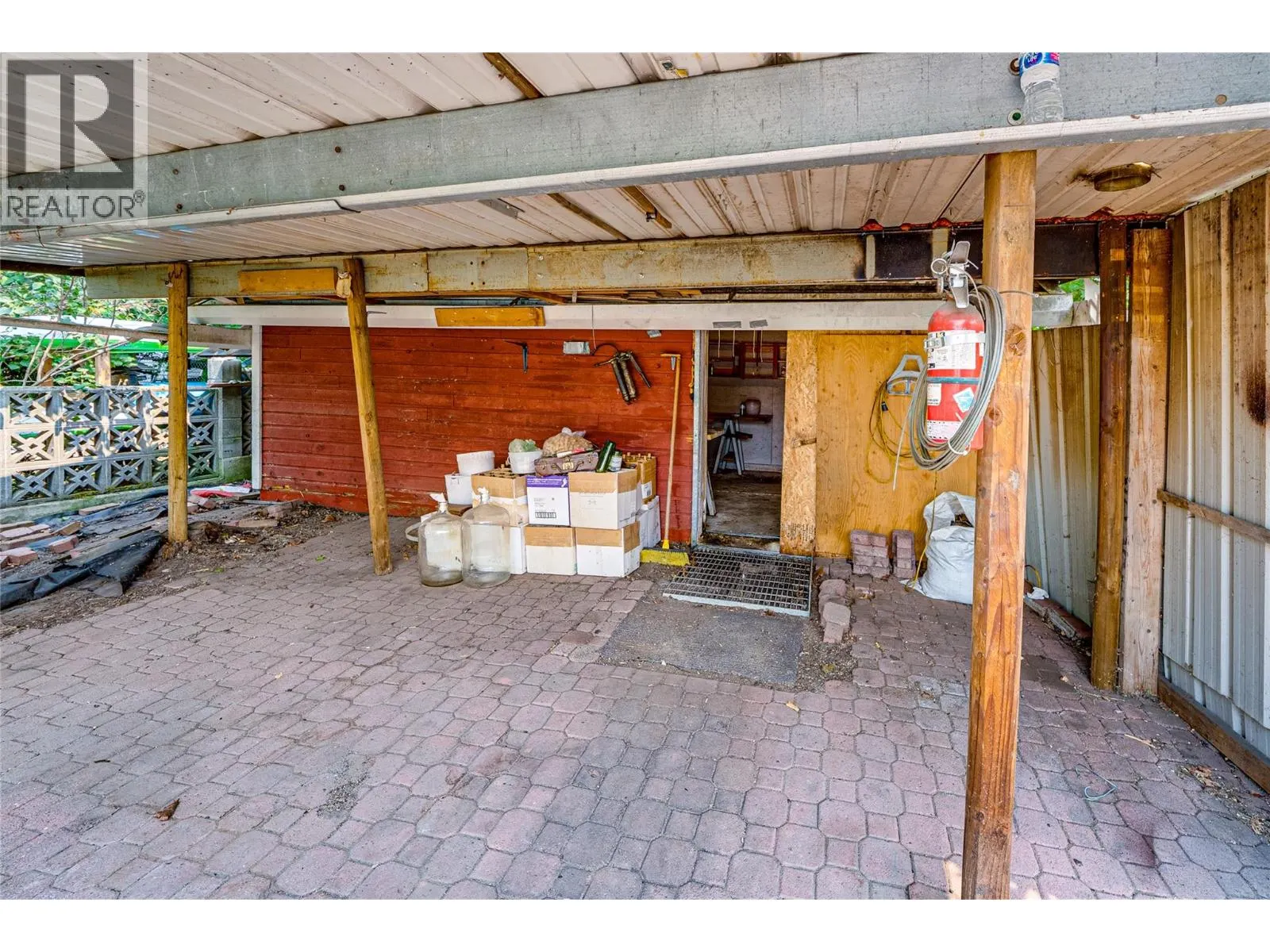 3472 Lockhart Crescent