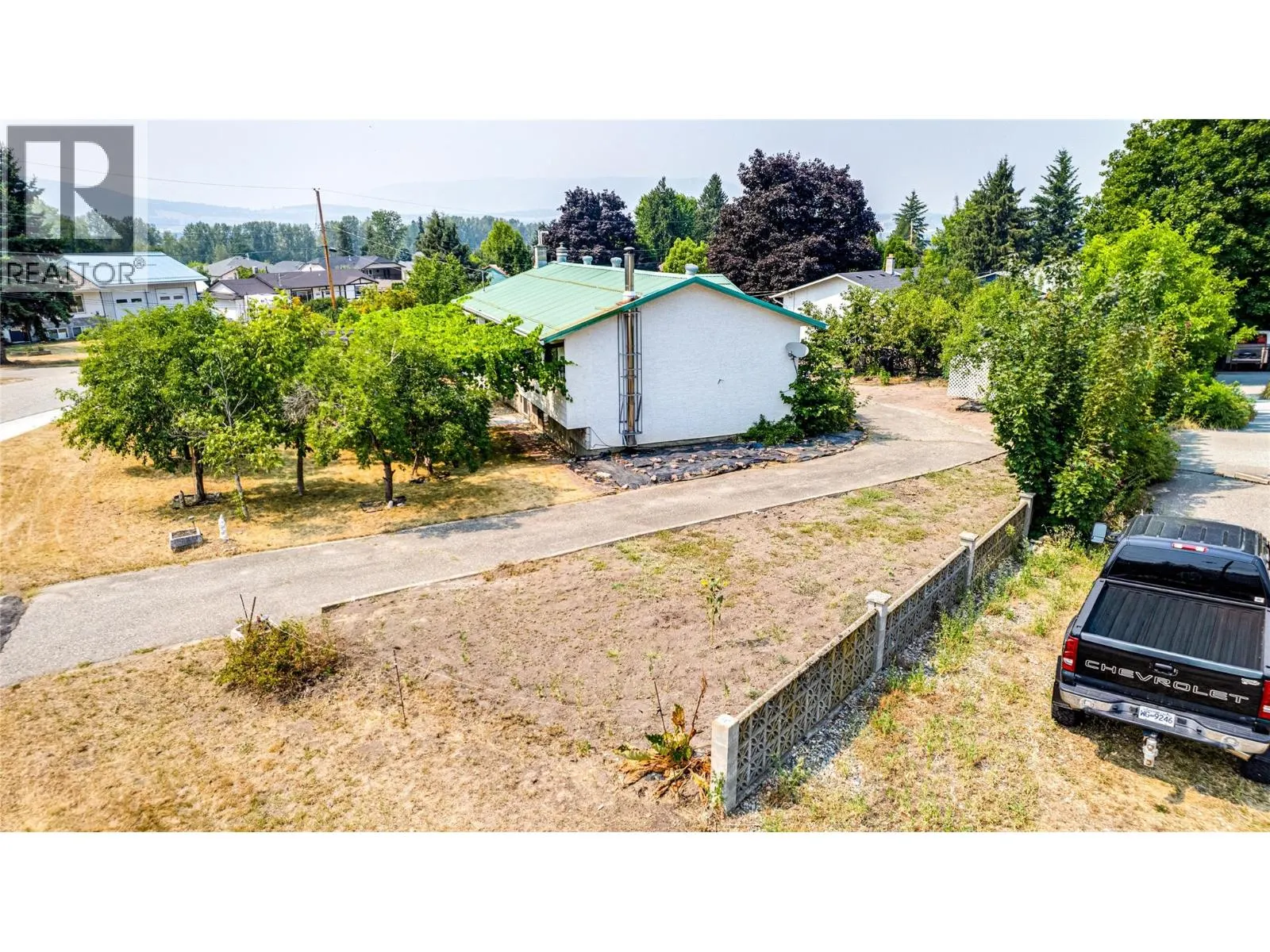 3472 Lockhart Crescent