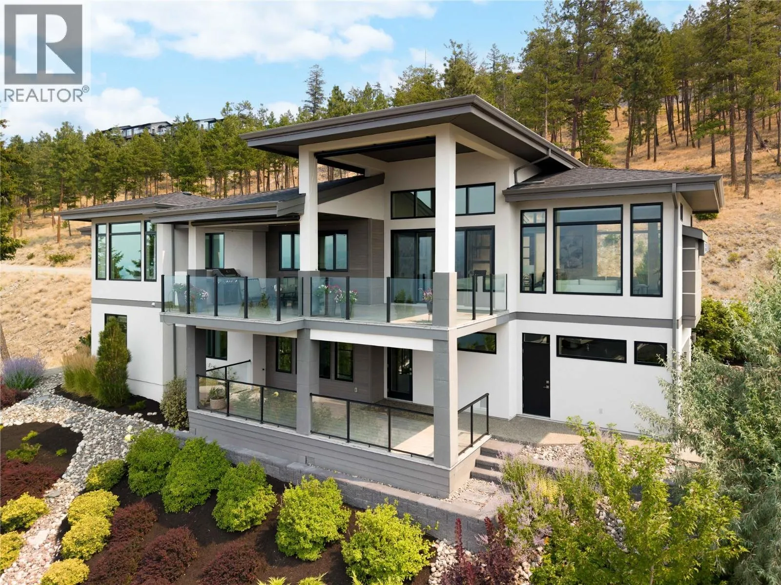 3320 Acacia Lane