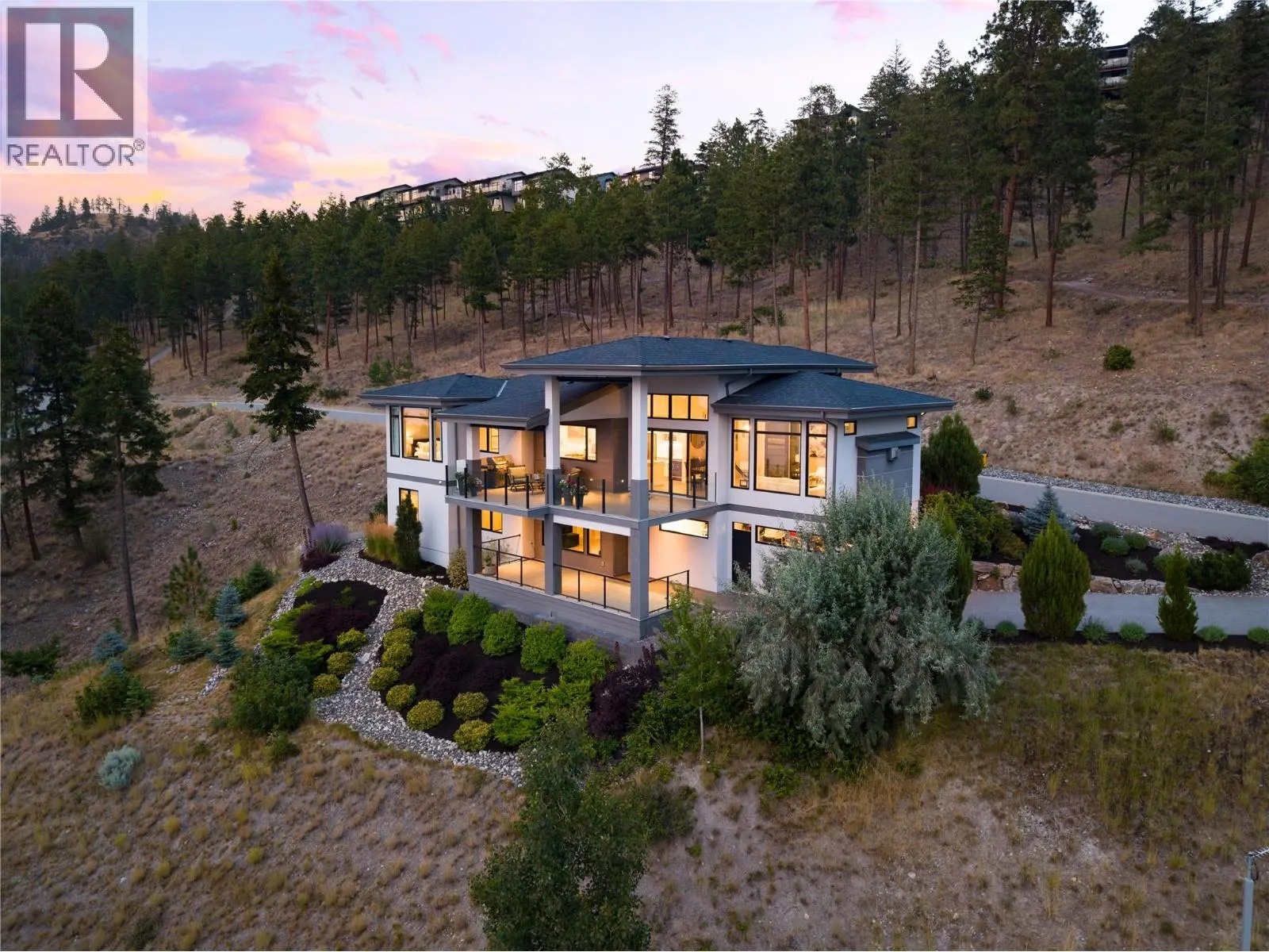 3320 Acacia Lane