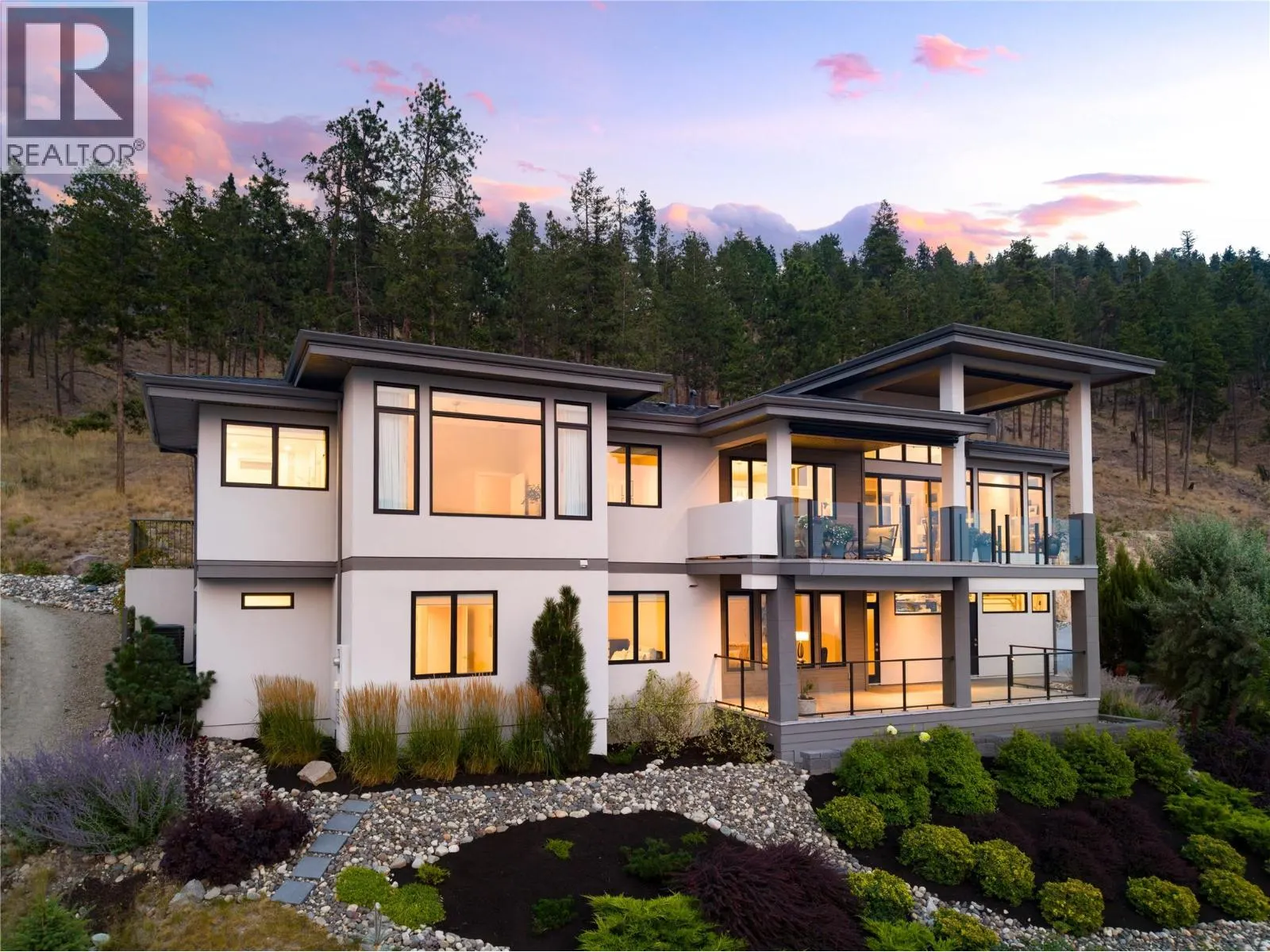 3320 Acacia Lane