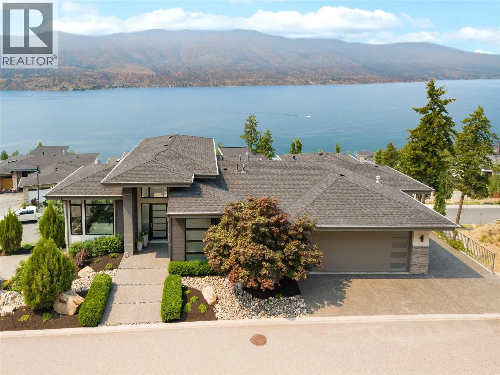 3320 Acacia Lane