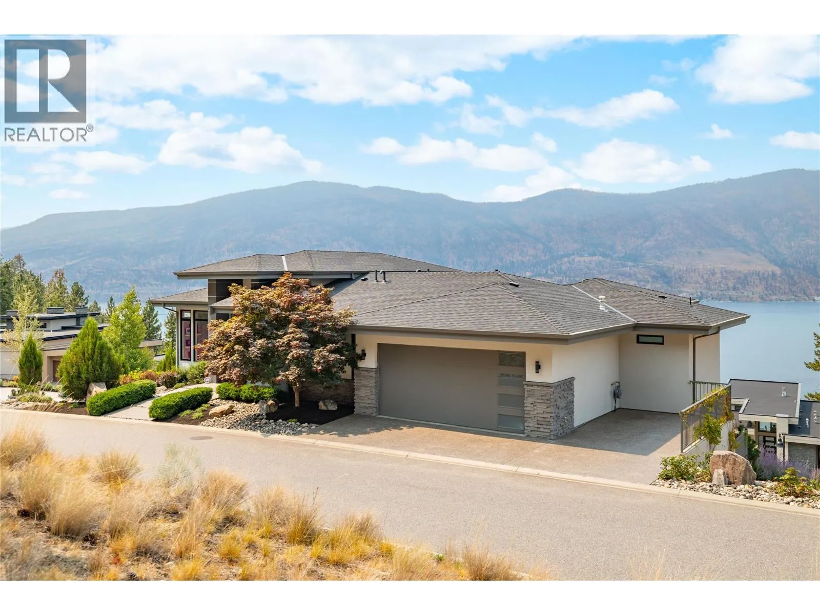 3320 Acacia Lane