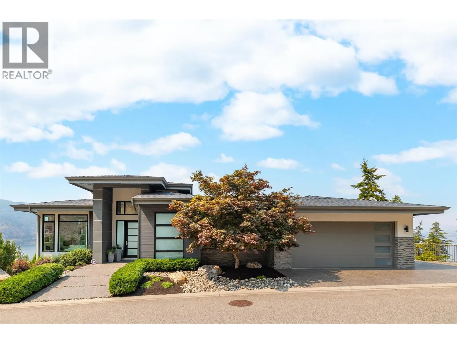 3320 Acacia Lane
