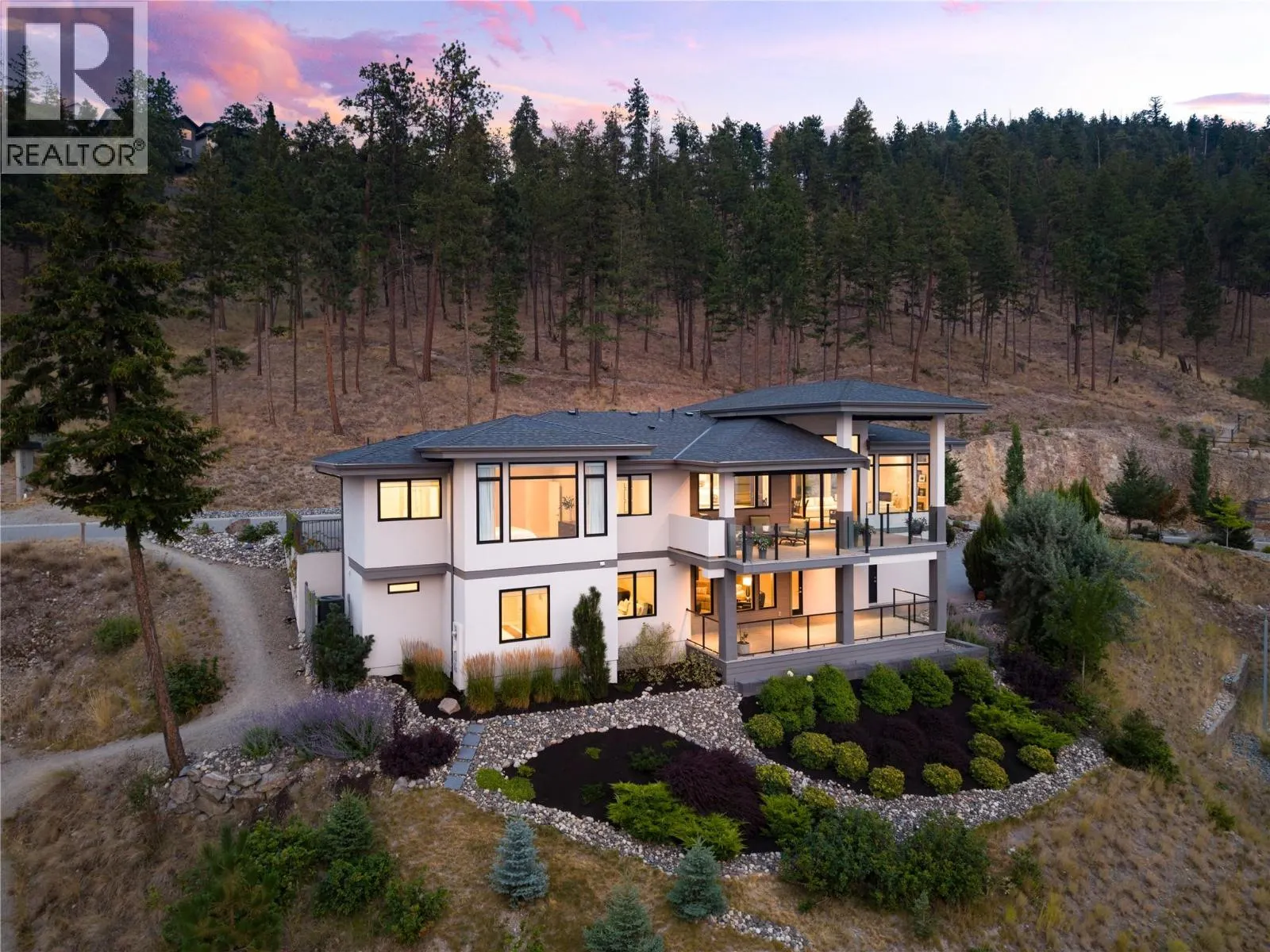 3320 Acacia Lane