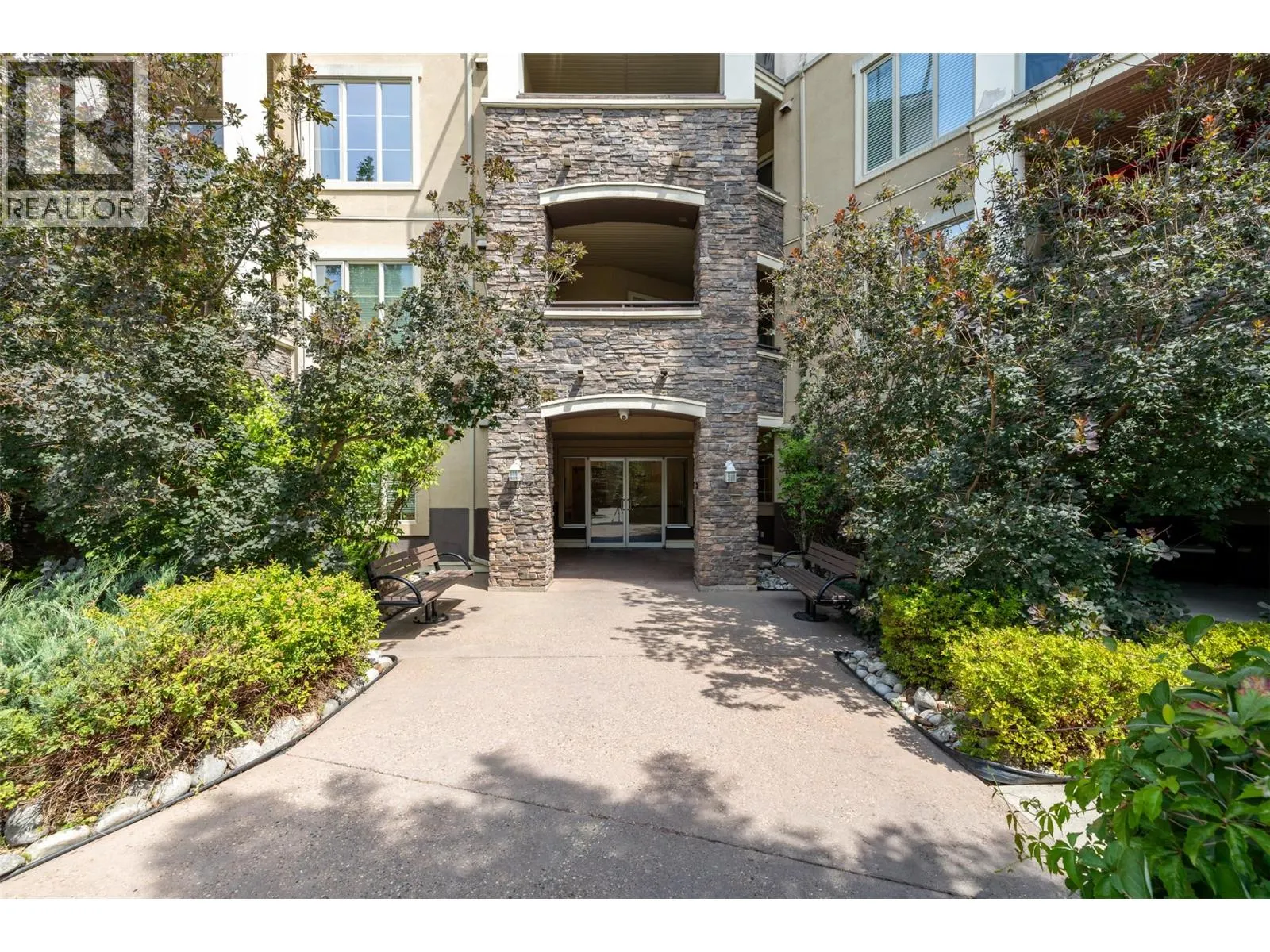 1875 Country Club Drive Unit# 1619