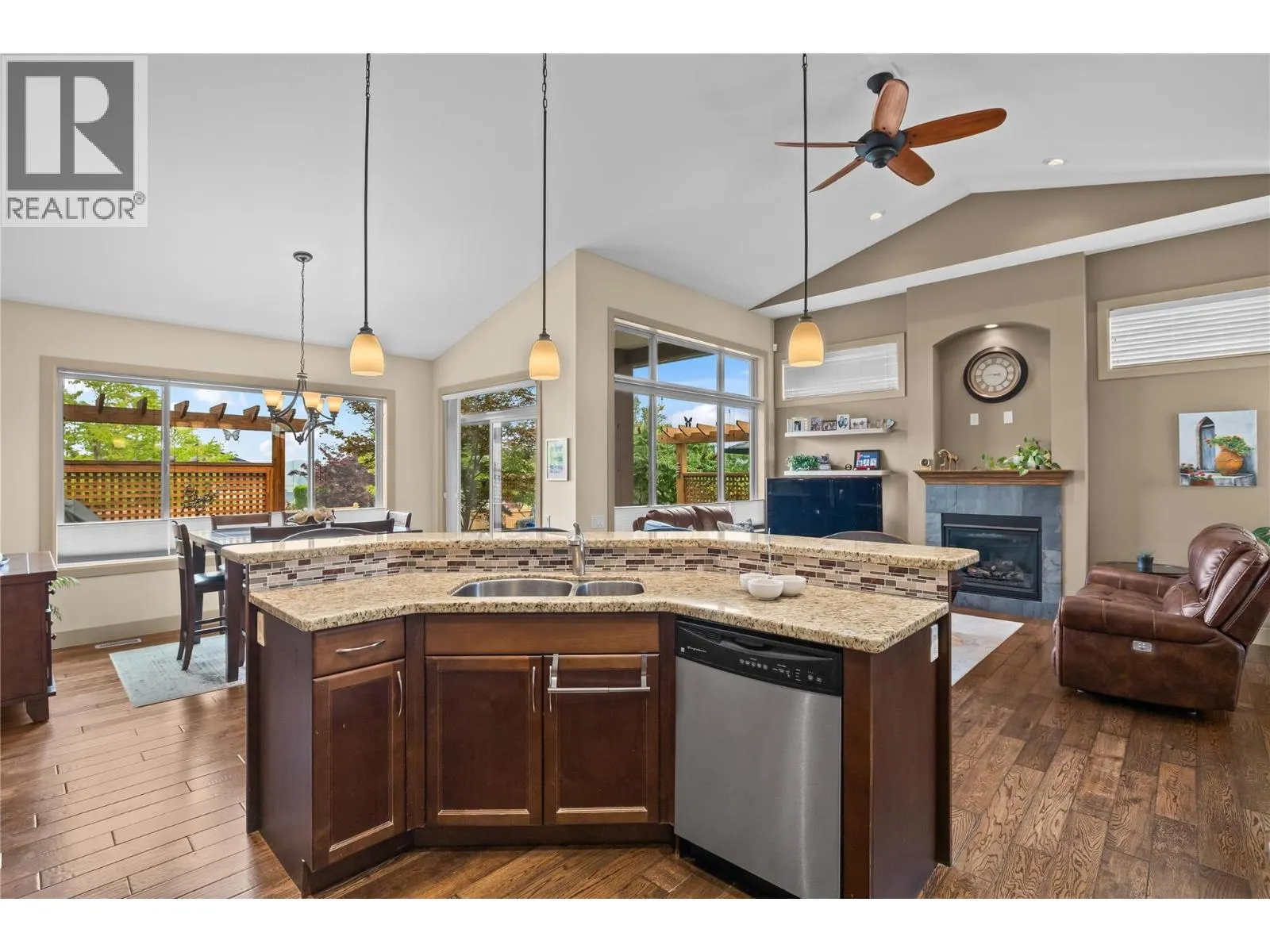 2233 Terrero Place