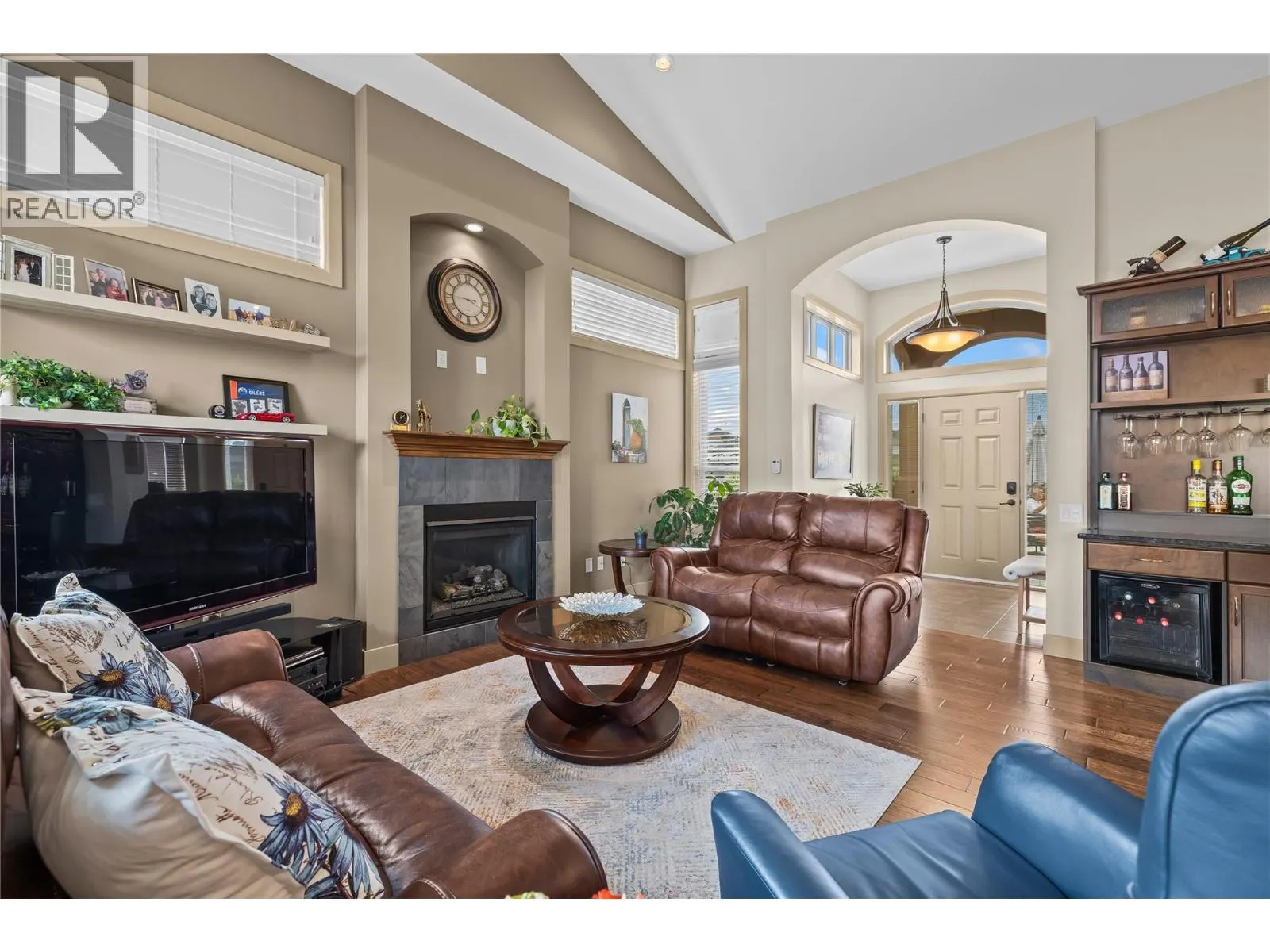 2233 Terrero Place