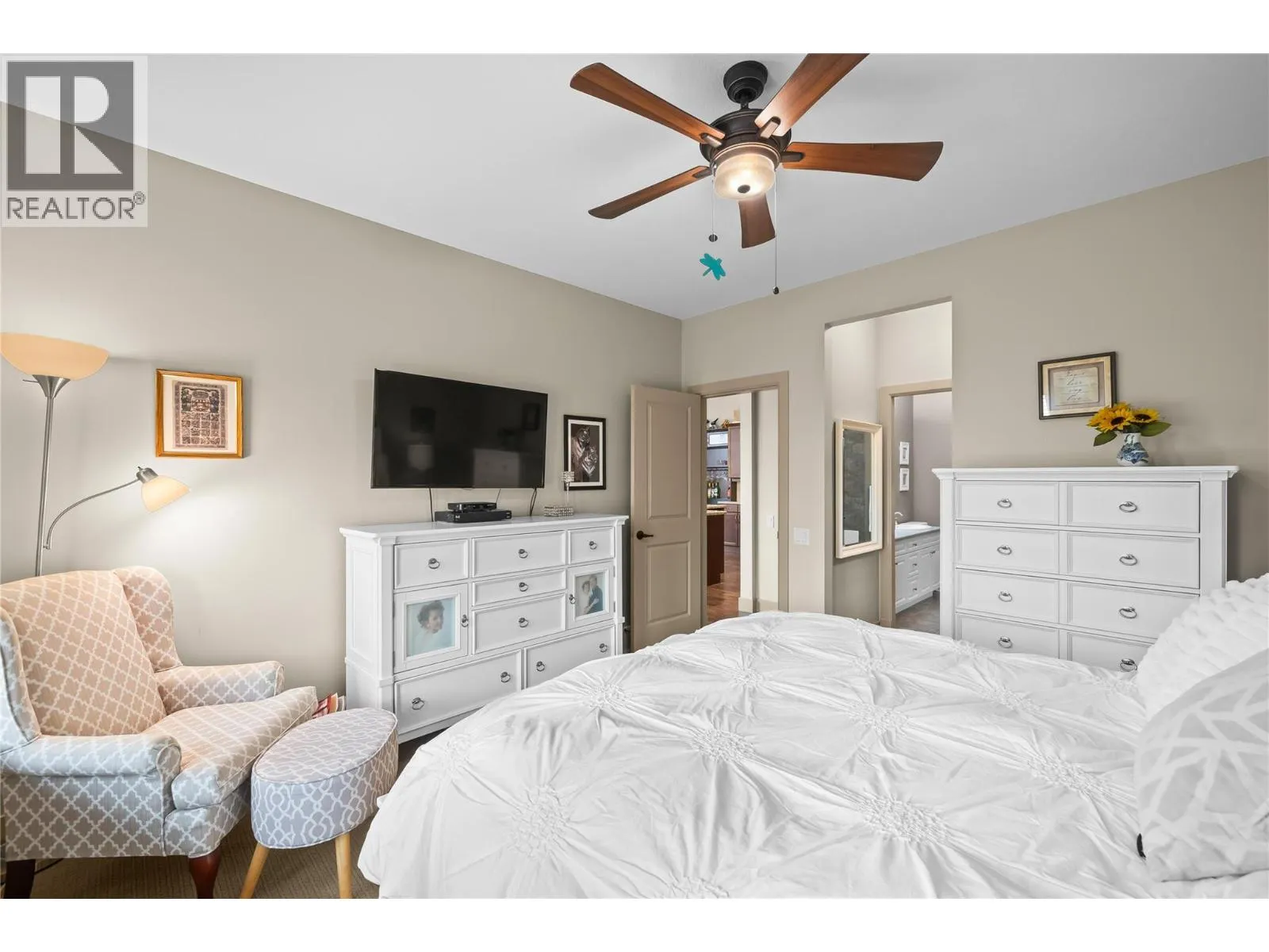 2233 Terrero Place