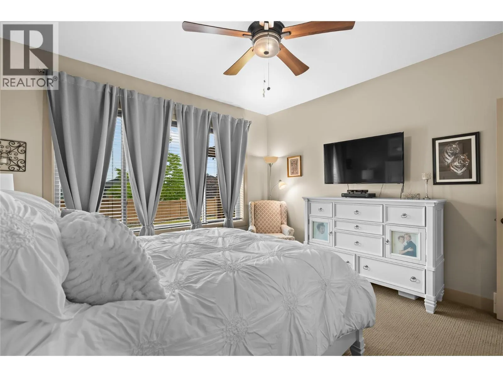 2233 Terrero Place