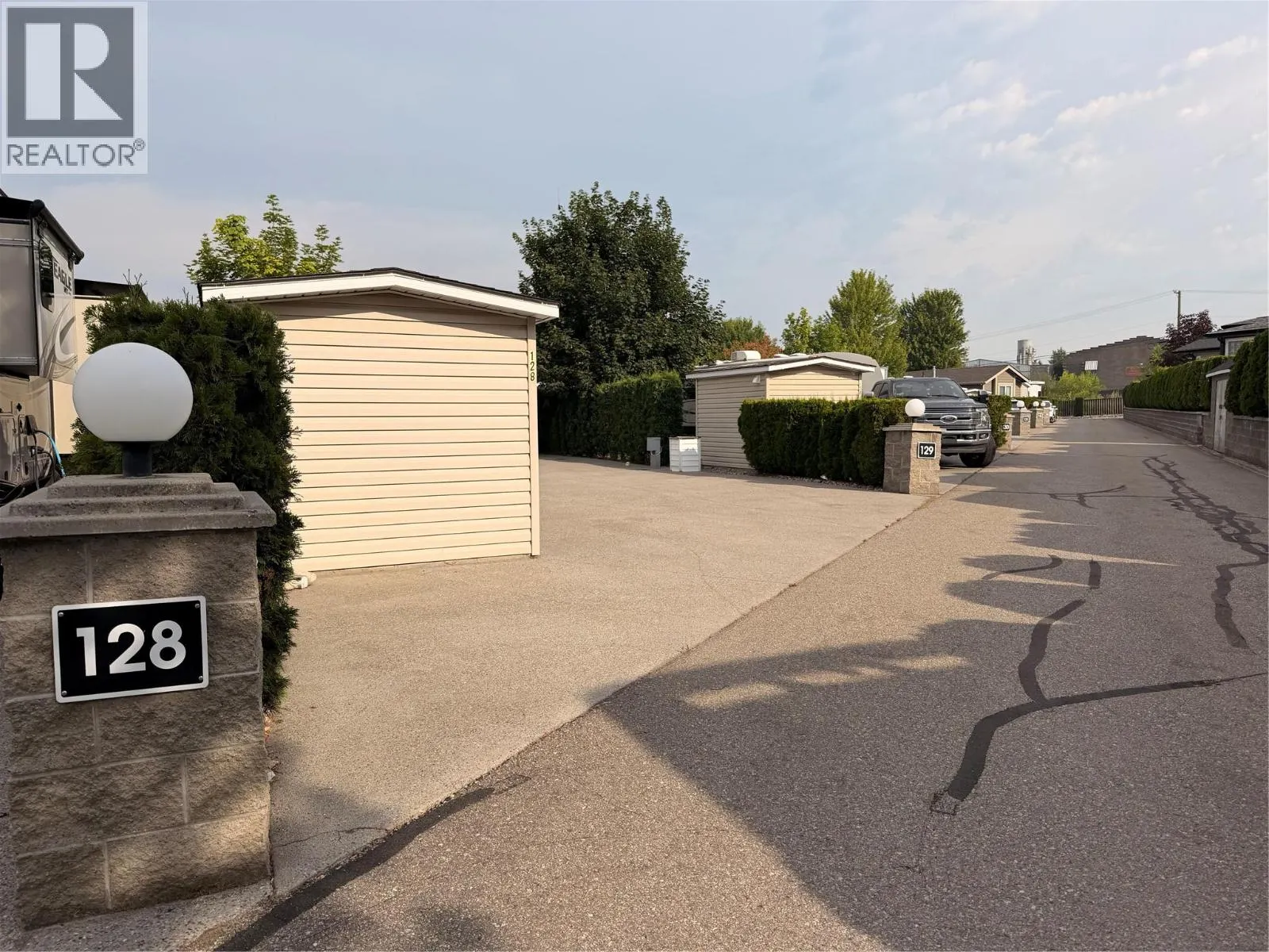 8000 Highland Road Lot# 128