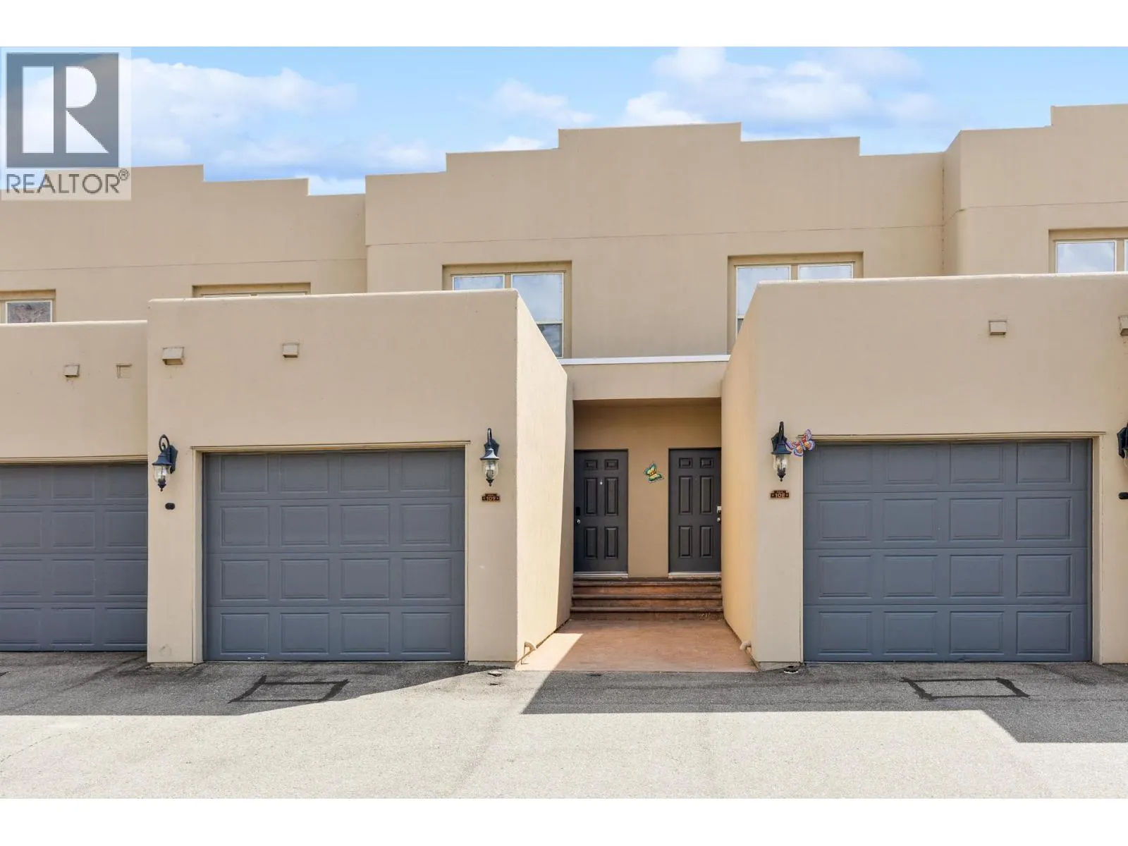 5401 Lakeshore Drive Unit# 109