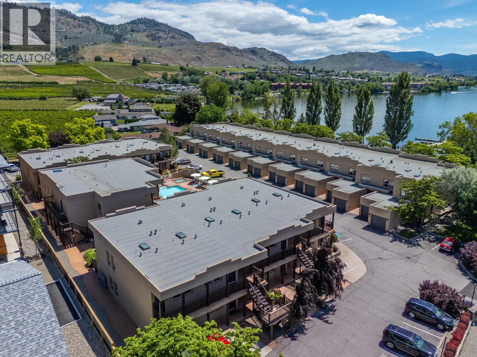 5401 Lakeshore Drive Unit# 109
