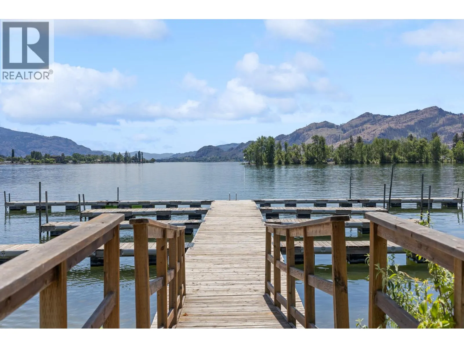 5401 Lakeshore Drive Unit# 109