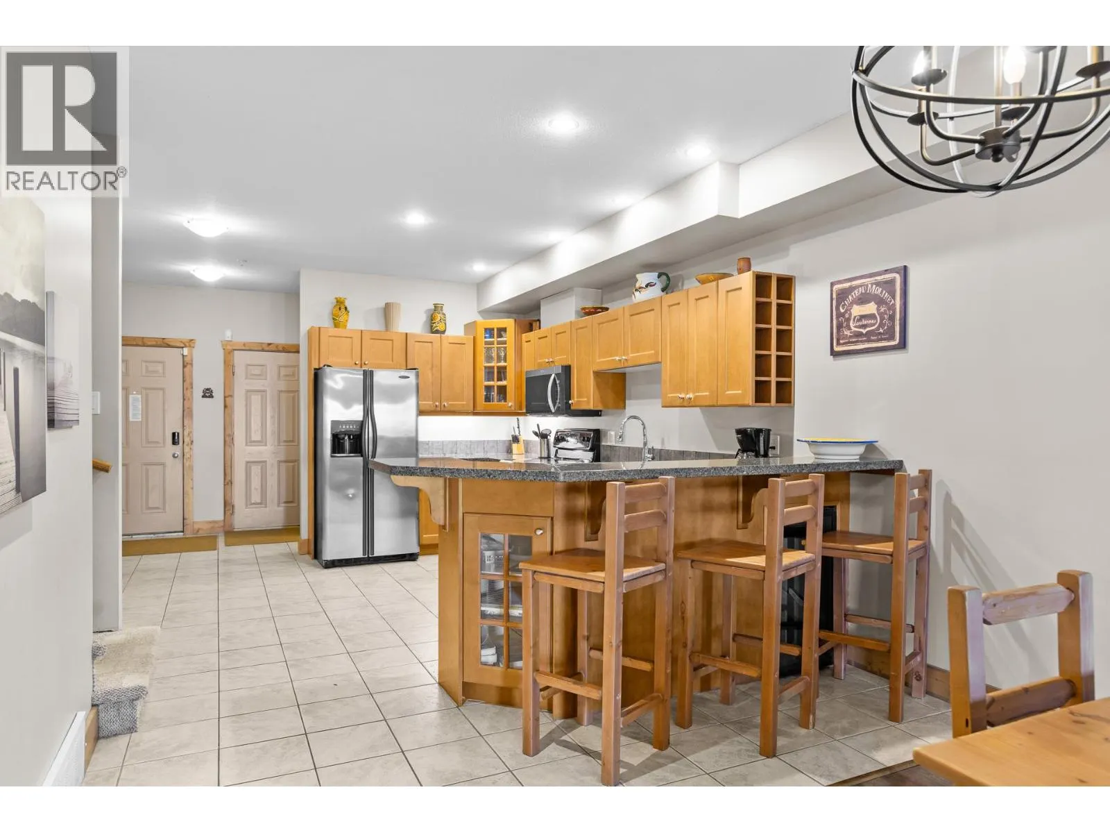 5401 Lakeshore Drive Unit# 109