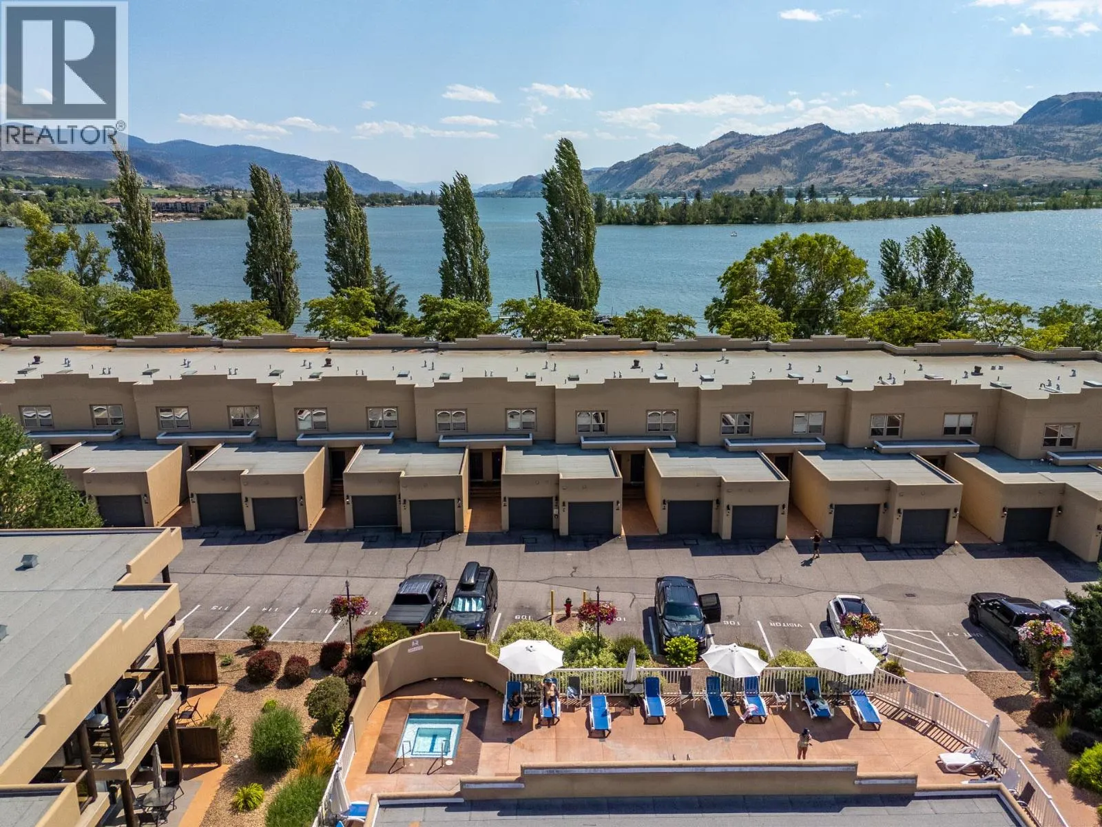 5401 Lakeshore Drive Unit# 109