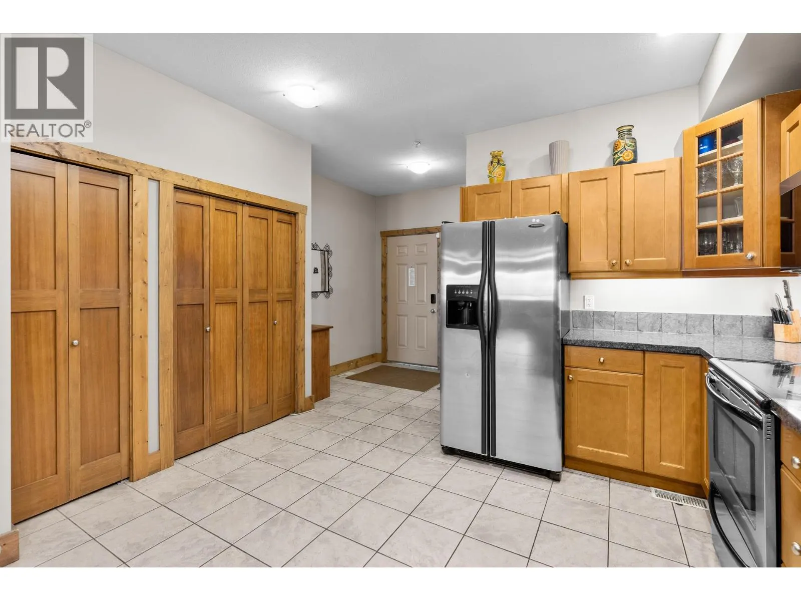 5401 Lakeshore Drive Unit# 109