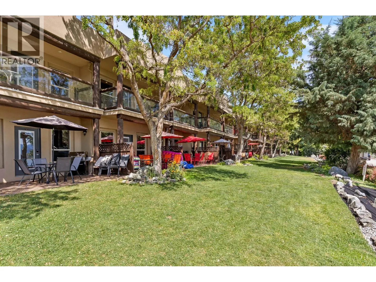 5401 Lakeshore Drive Unit# 109