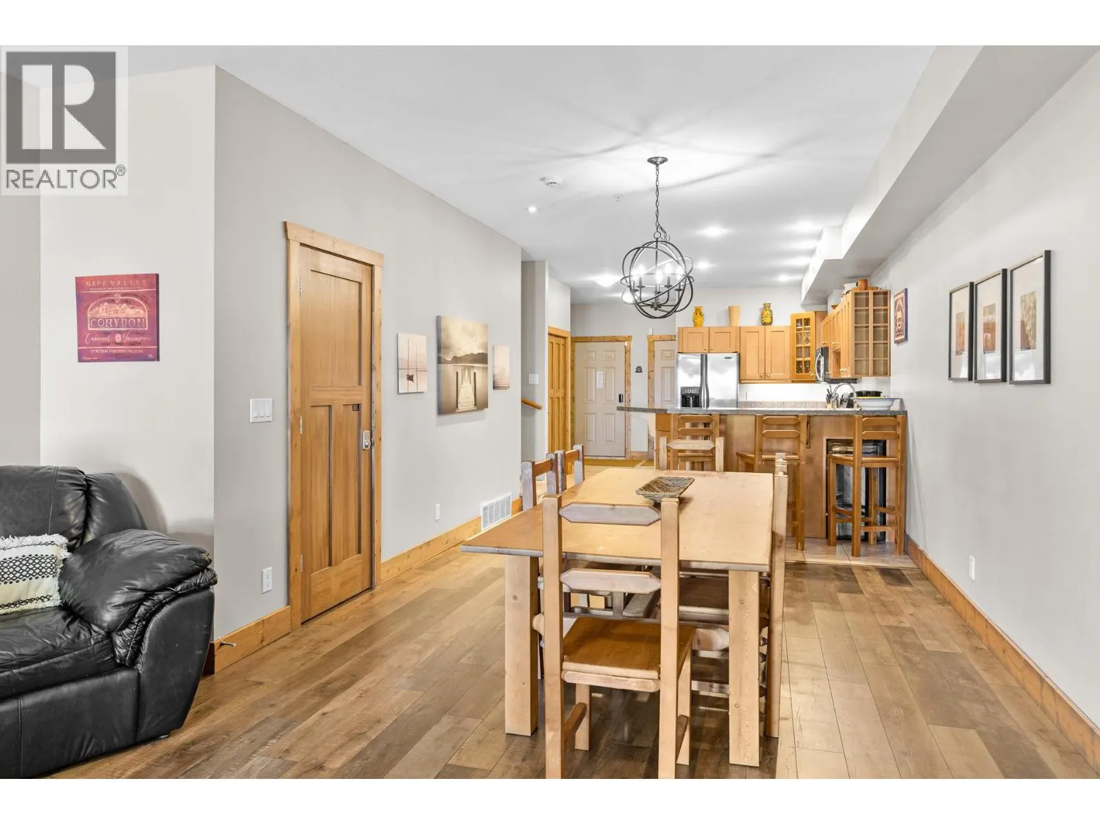 5401 Lakeshore Drive Unit# 109