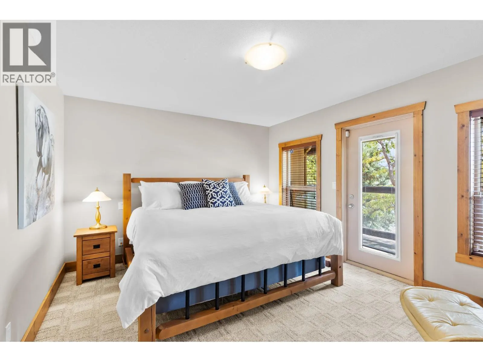 5401 Lakeshore Drive Unit# 109