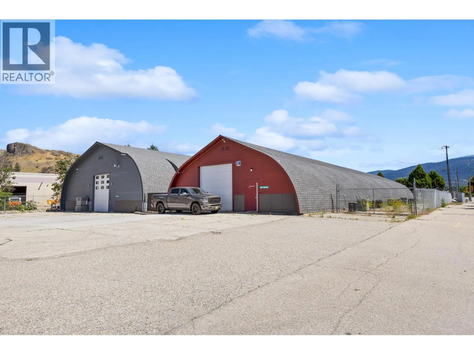 2504 & 4105 & 4211 41& 25 Street