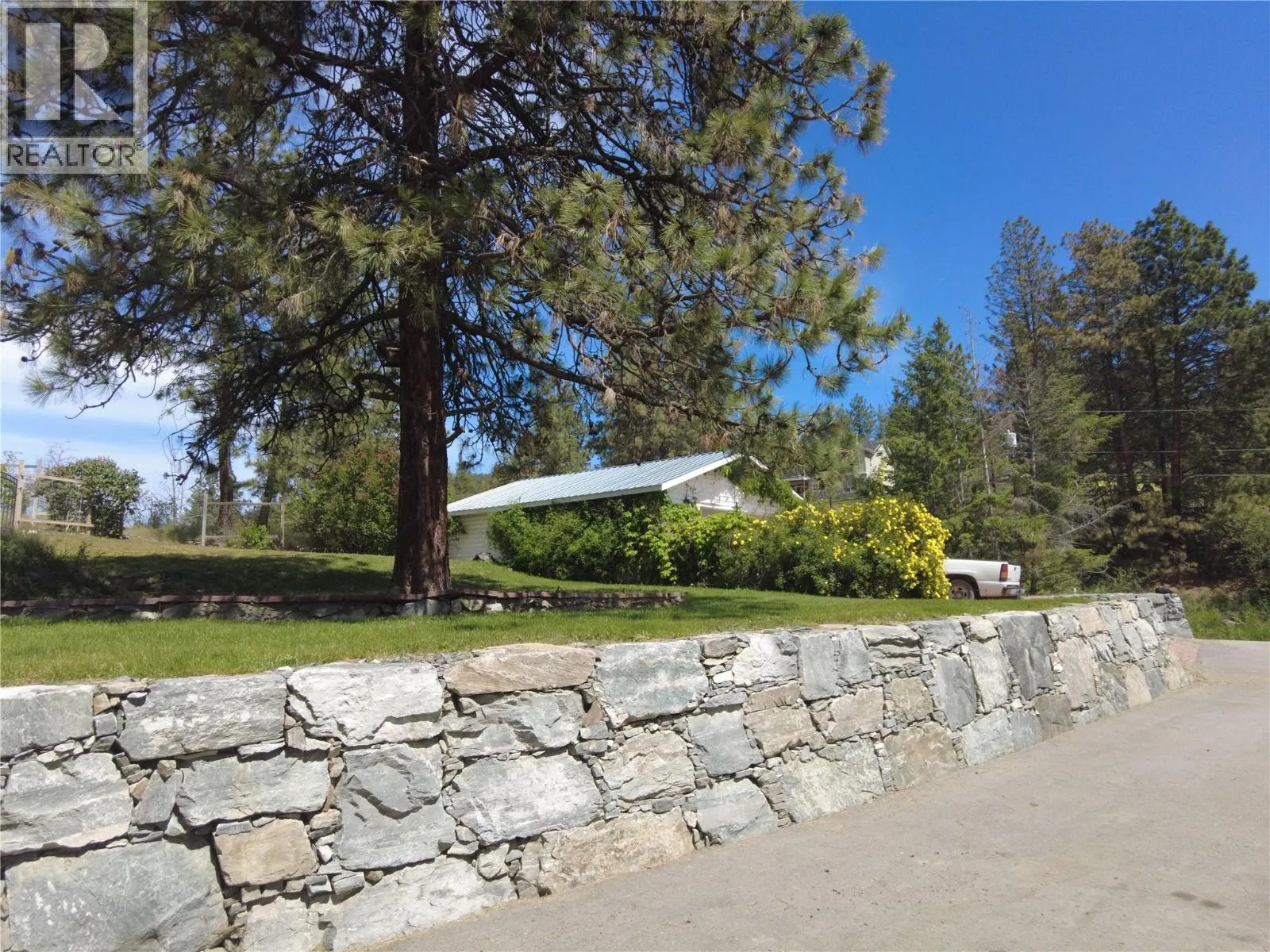 5474 Deadpine Drive