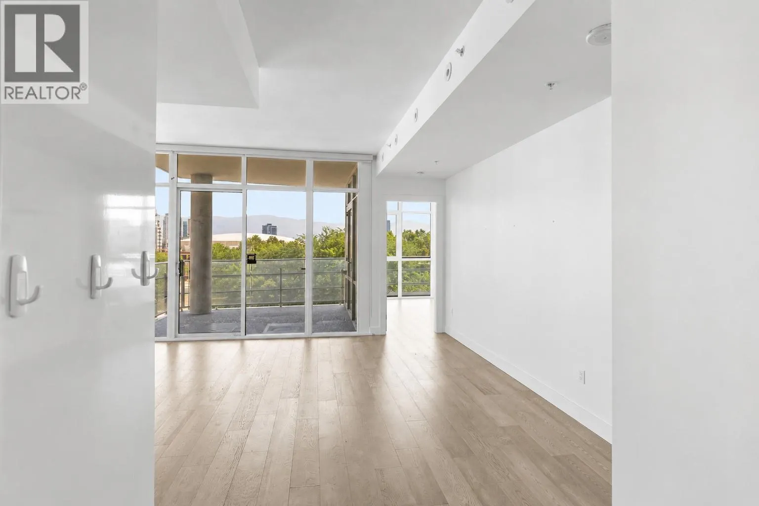 1151 Sunset Drive Unit# 405