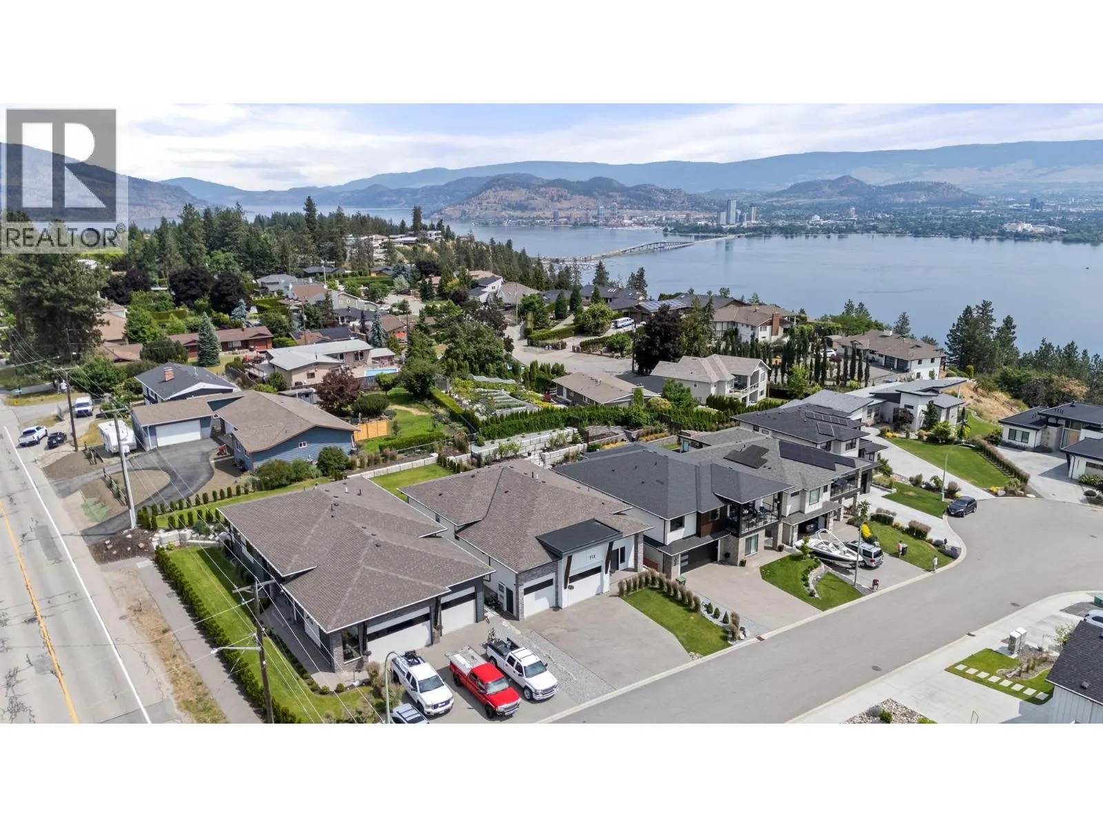 712 Lake Court