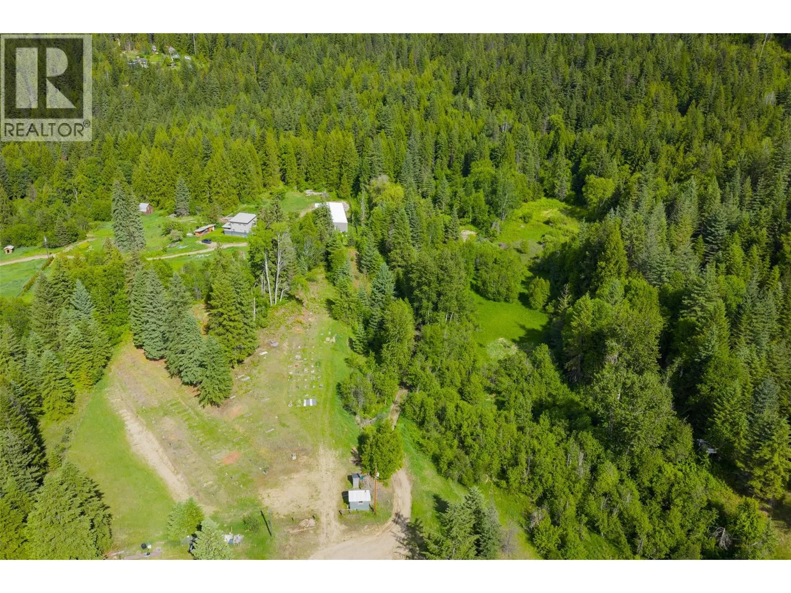 7010 PERRYS CEMETERY Road